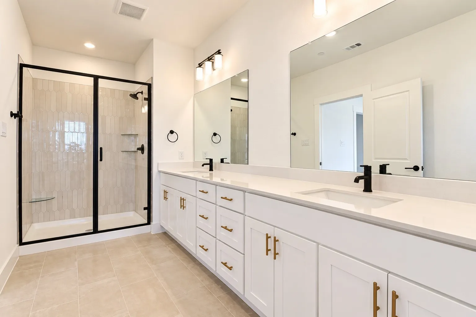Townhouse For Sale in Collin County , 2520 Red Tailed Hawk Lane, Mc Kinney, Texas 75071, 3 Bedroom, 3 Bathroom, 2 Garage spaces, 1,760 Sqft, built in 2025, mls#21409211, Real Estate Agent in Mc Kinney, Homes For Sale in Collin county, Homes For Sale in Mc Kinney, Realtor in Mc Kinney Texas, Real Estate Brokerage Independent Realty Texas, Luminita Cordes Realtor