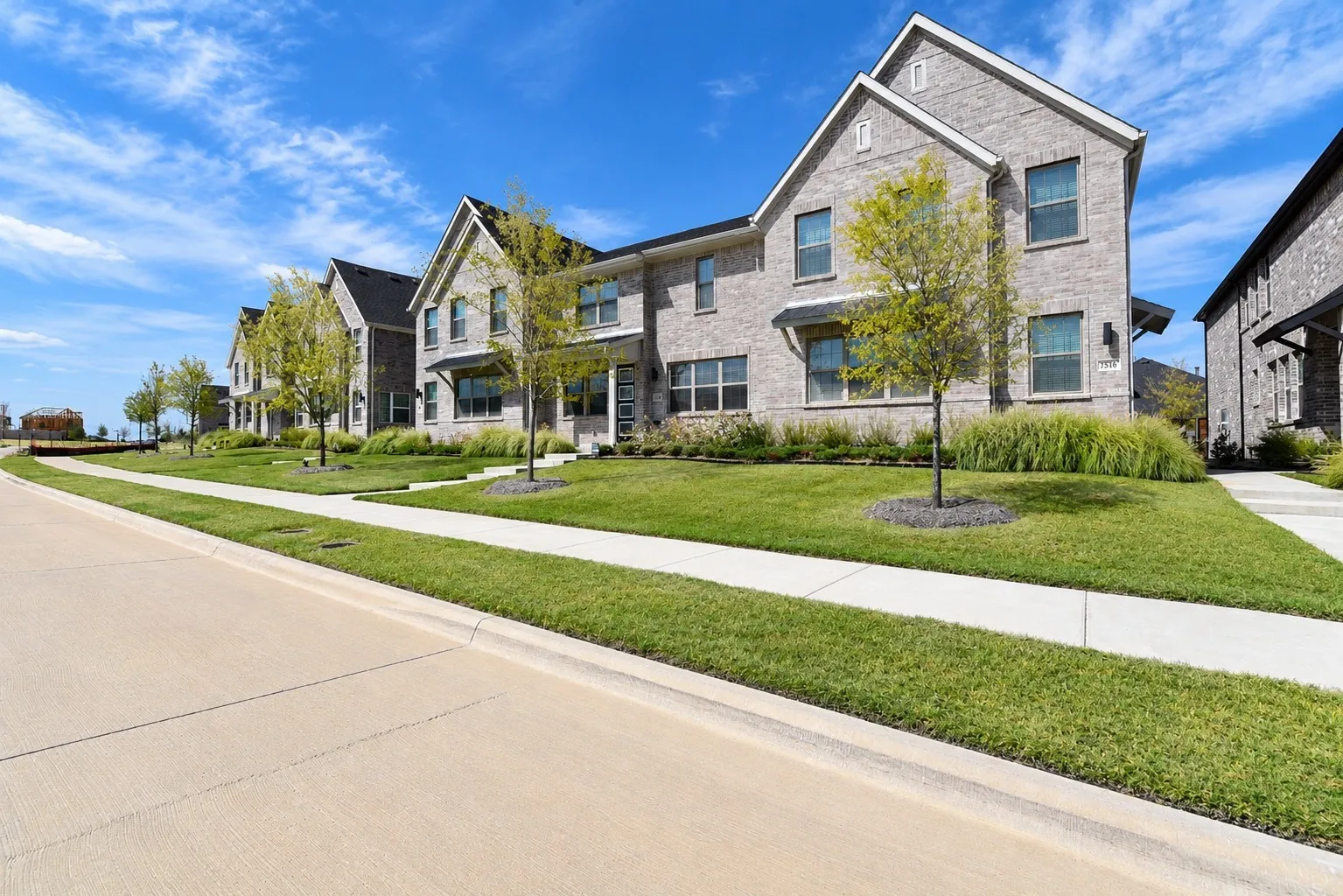 Townhouse For Sale in Collin County , 2520 Red Tailed Hawk Lane, Mc Kinney, Texas 75071, 3 Bedroom, 3 Bathroom, 2 Garage spaces, 1,760 Sqft, built in 2025, mls#21409211, Real Estate Agent in Mc Kinney, Homes For Sale in Collin county, Homes For Sale in Mc Kinney, Realtor in Mc Kinney Texas, Real Estate Brokerage Independent Realty Texas, Luminita Cordes Realtor