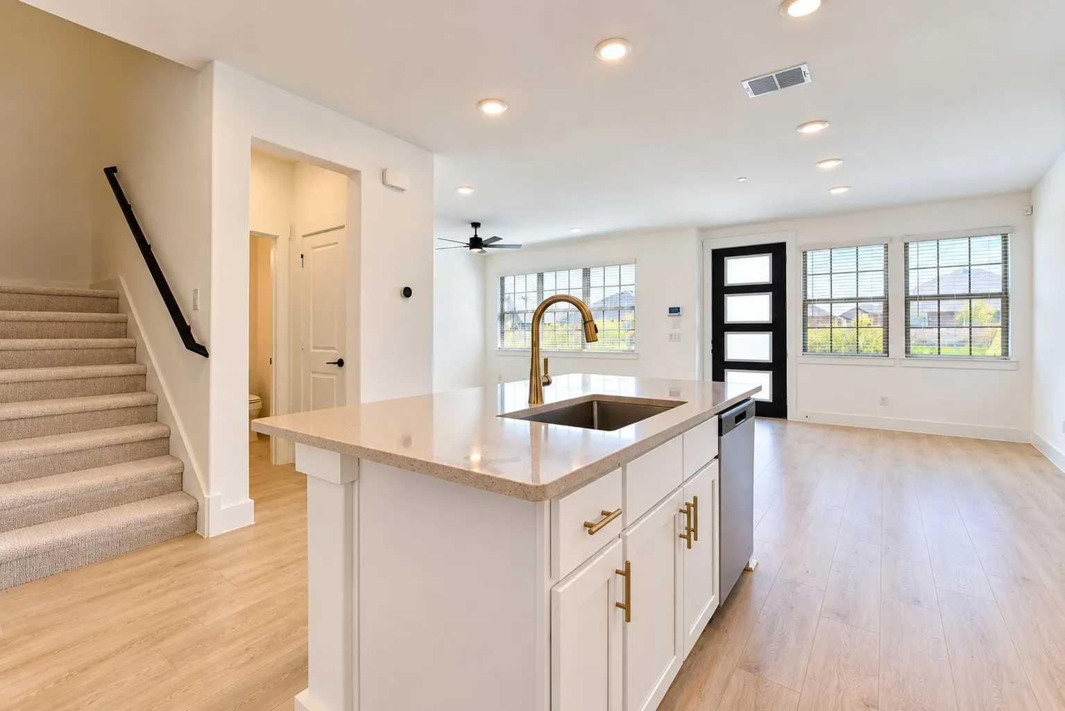 Townhouse For Sale in Collin County , 2520 Red Tailed Hawk Lane, Mc Kinney, Texas 75071, 3 Bedroom, 3 Bathroom, 2 Garage spaces, 1,760 Sqft, built in 2025, mls#21409211, Real Estate Agent in Mc Kinney, Homes For Sale in Collin county, Homes For Sale in Mc Kinney, Realtor in Mc Kinney Texas, Real Estate Brokerage Independent Realty Texas, Luminita Cordes Realtor