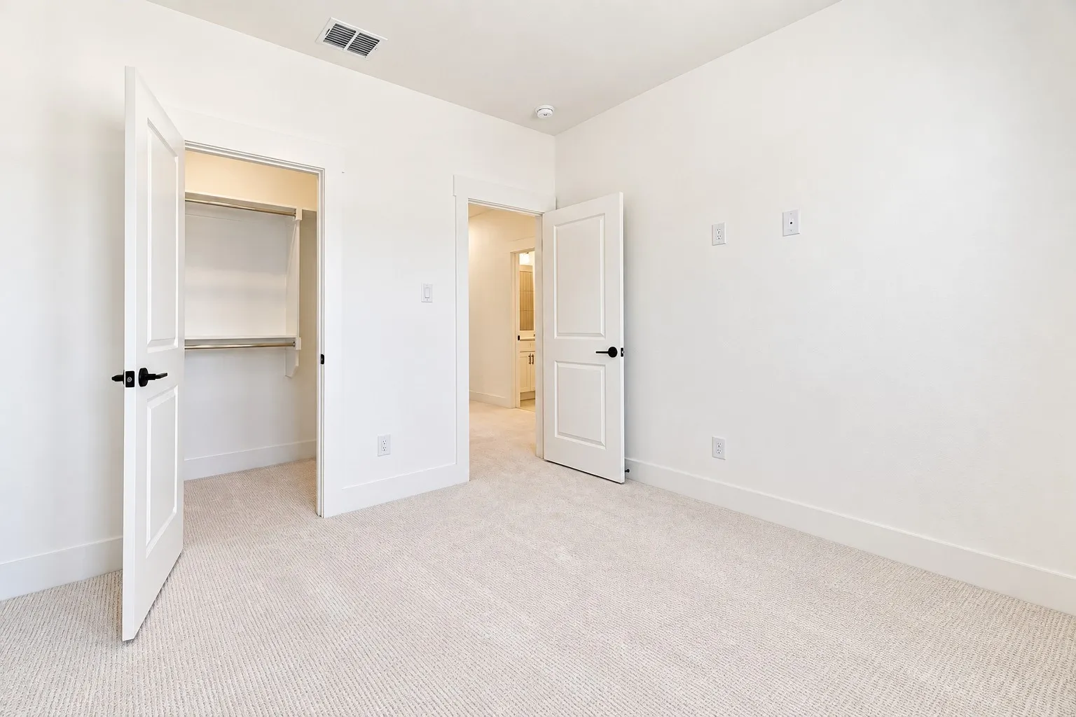 Townhouse For Sale in Collin County , 2520 Red Tailed Hawk Lane, Mc Kinney, Texas 75071, 3 Bedroom, 3 Bathroom, 2 Garage spaces, 1,760 Sqft, built in 2025, mls#21409211, Real Estate Agent in Mc Kinney, Homes For Sale in Collin county, Homes For Sale in Mc Kinney, Realtor in Mc Kinney Texas, Real Estate Brokerage Independent Realty Texas, Luminita Cordes Realtor