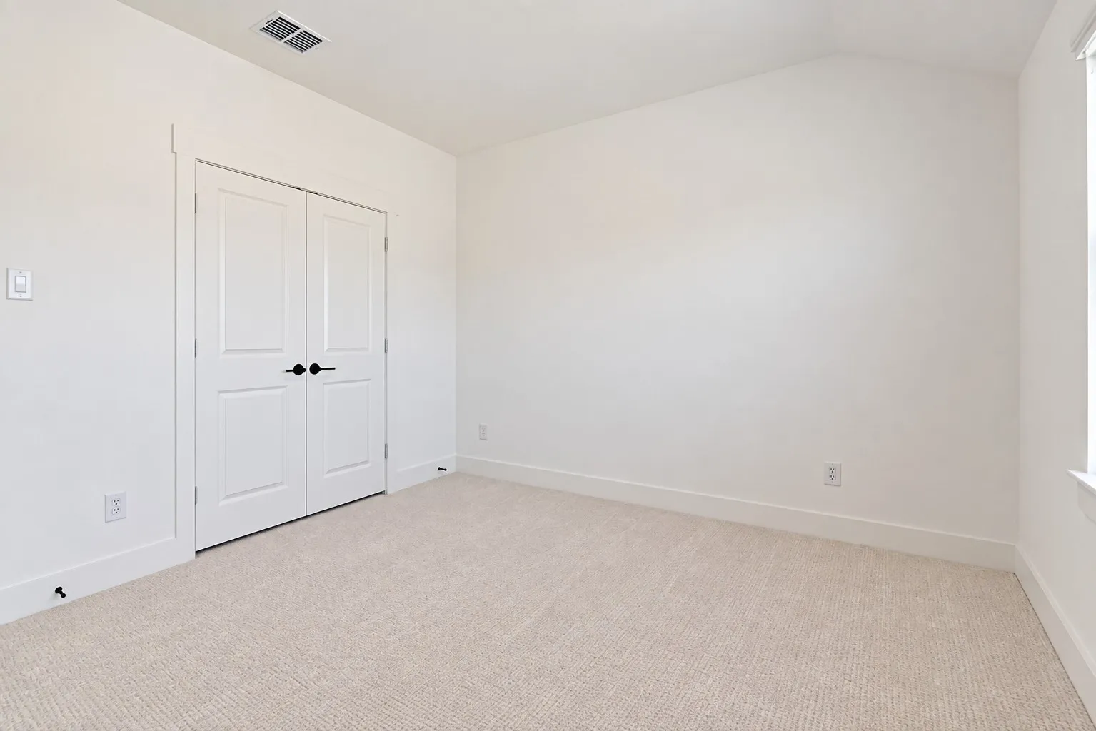 Townhouse For Sale in Collin County , 2520 Red Tailed Hawk Lane, Mc Kinney, Texas 75071, 3 Bedroom, 3 Bathroom, 2 Garage spaces, 1,760 Sqft, built in 2025, mls#21409211, Real Estate Agent in Mc Kinney, Homes For Sale in Collin county, Homes For Sale in Mc Kinney, Realtor in Mc Kinney Texas, Real Estate Brokerage Independent Realty Texas, Luminita Cordes Realtor