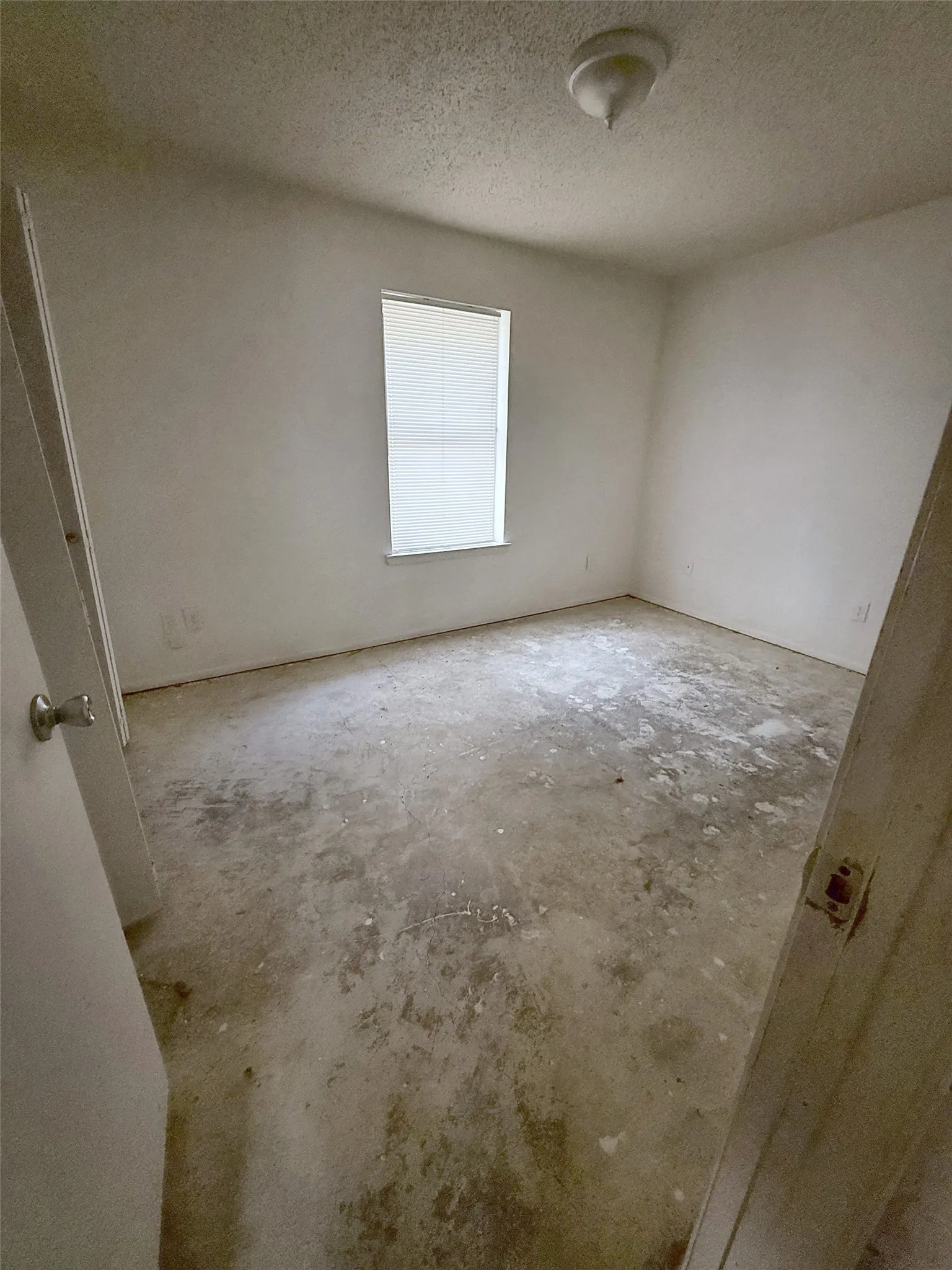 Duplex For Sale in Tarrant County , 5332 Helmick Avenue, Fort Worth, Texas 76107, 4 Bedroom, 4 Bathroom, Garage spaces, 0 Sqft, built in 1983, mls#21411247, Real Estate Agent in Fort Worth, Homes For Sale in Tarrant county, Homes For Sale in Fort Worth, Realtor in Fort Worth Texas, Real Estate Brokerage Independent Realty Texas, Luminita Cordes Realtor