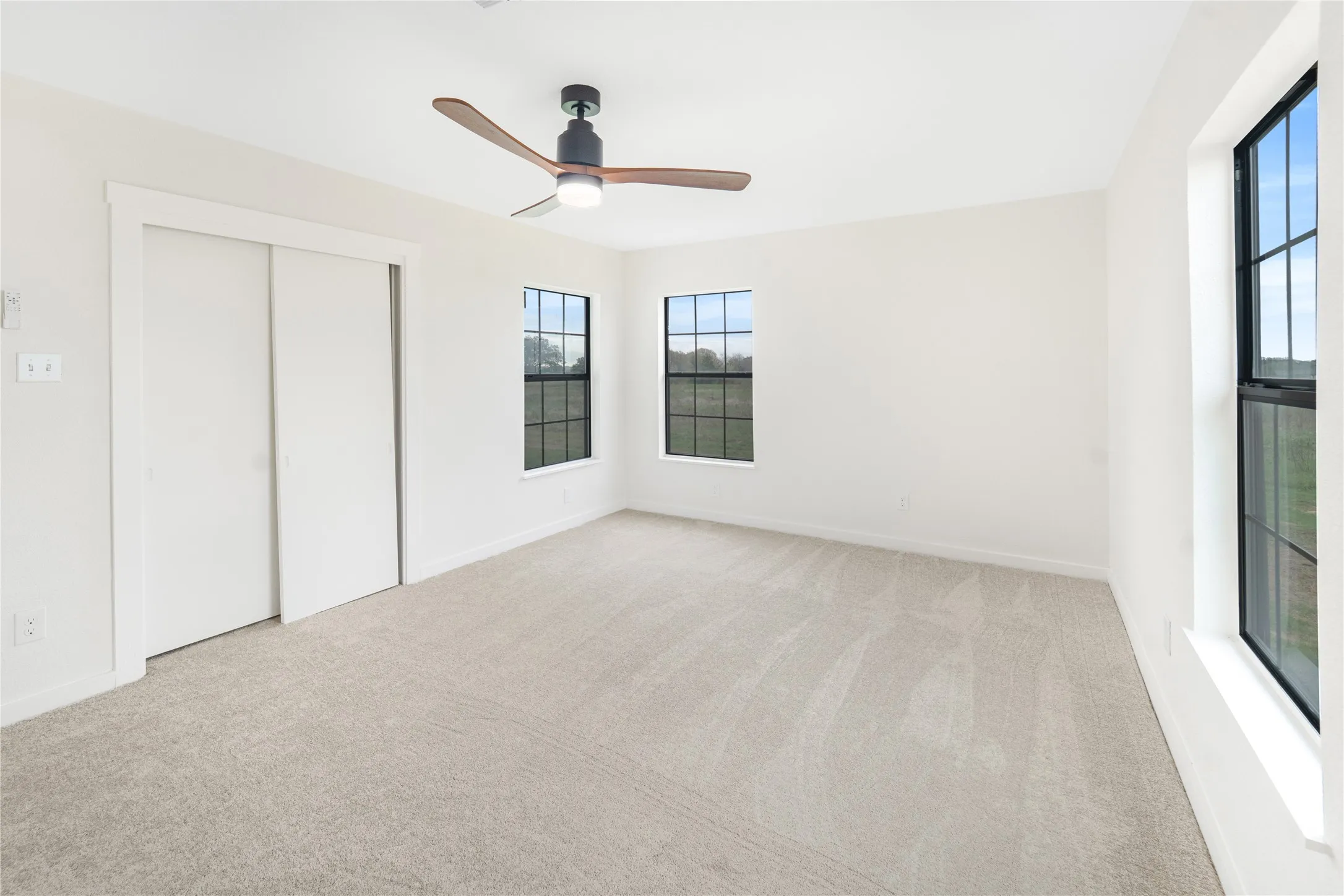 Single Family Residence For Sale in Mc Lennan County , 6903 Rogers Hill, Waco, Texas 76705, 3 Bedroom, 2 Bathroom, Garage spaces, 1,500 Sqft, built in 1970, mls#21411202, Real Estate Agent in Waco, Homes For Sale in Mc Lennan county, Homes For Sale in Waco, Realtor in Waco Texas, Real Estate Brokerage Independent Realty Texas, Luminita Cordes Realtor