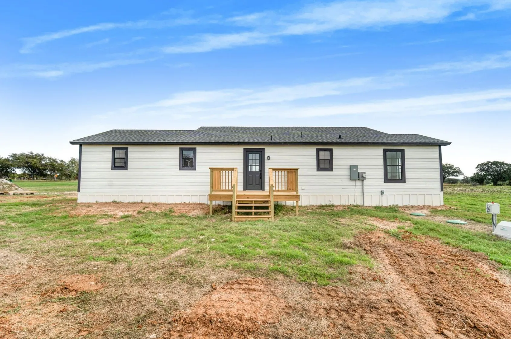 Single Family Residence For Sale in Mc Lennan County , 6903 Rogers Hill, Waco, Texas 76705, 3 Bedroom, 2 Bathroom, Garage spaces, 1,500 Sqft, built in 1970, mls#21411202, Real Estate Agent in Waco, Homes For Sale in Mc Lennan county, Homes For Sale in Waco, Realtor in Waco Texas, Real Estate Brokerage Independent Realty Texas, Luminita Cordes Realtor