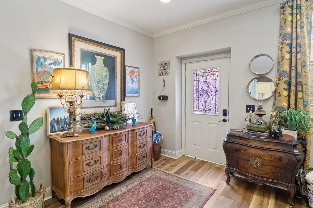 Condominium For Sale in Navarro County , 603 W 6TH Avenue 103, Corsicana, Texas 75110, 2 Bedroom, 2 Bathroom, Garage spaces, 1,475 Sqft, built in 2001, mls#21410530, Real Estate Agent in Corsicana, Homes For Sale in Navarro county, Homes For Sale in Corsicana, Realtor in Corsicana Texas, Real Estate Brokerage Independent Realty Texas, Luminita Cordes Realtor