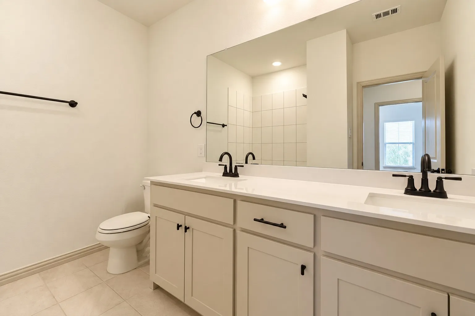 Townhouse For Sale in Collin County , 2805 Chisos Red Road, Mc Kinney, Texas 75071, 3 Bedroom, 3 Bathroom, 2 Garage spaces, 2,189 Sqft, built in 2025, mls#21411274, Real Estate Agent in Mc Kinney, Homes For Sale in Collin county, Homes For Sale in Mc Kinney, Realtor in Mc Kinney Texas, Real Estate Brokerage Independent Realty Texas, Luminita Cordes Realtor
