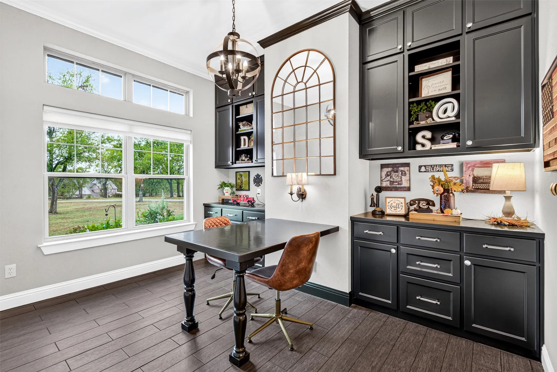 Single Family Residence For Sale in Grayson County , 695 Harris Lane, Whitewright, Texas 75491, 3 Bedroom, 3 Bathroom, 5 Garage spaces, 2,400 Sqft, built in 2012, mls#21402808, Real Estate Agent in Whitewright, Homes For Sale in Grayson county, Homes For Sale in Whitewright, Realtor in Whitewright Texas, Real Estate Brokerage Independent Realty Texas, Luminita Cordes Realtor
