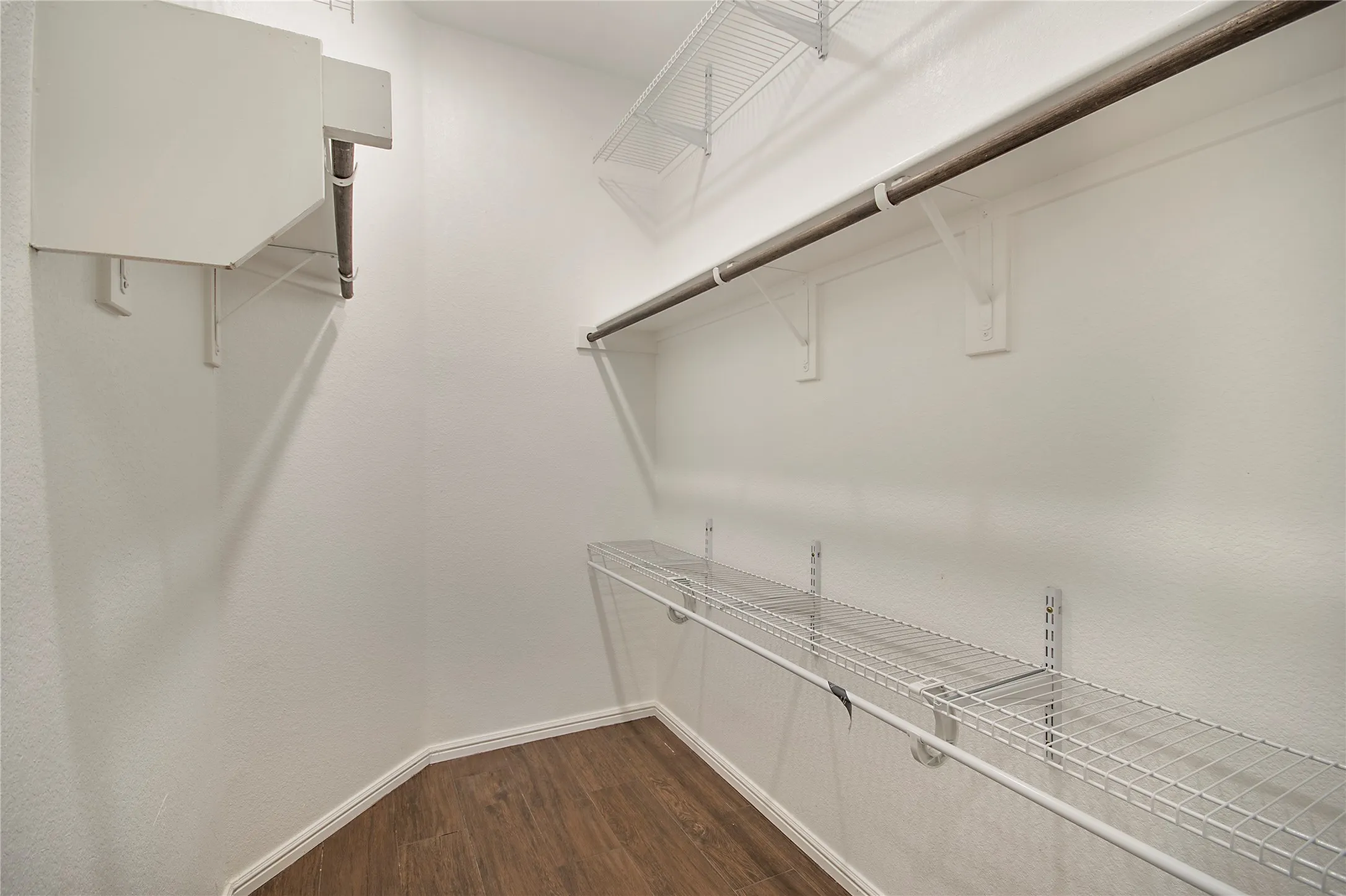 Single Family Residence For Sale in Tarrant County , 2316 Sadlers Creek Lane, Fort Worth, Texas 76108, 4 Bedroom, 2 Bathroom, 2 Garage spaces, 1,605 Sqft, built in 2019, mls#21410423, Real Estate Agent in Fort Worth, Homes For Sale in Tarrant county, Homes For Sale in Fort Worth, Realtor in Fort Worth Texas, Real Estate Brokerage Independent Realty Texas, Luminita Cordes Realtor