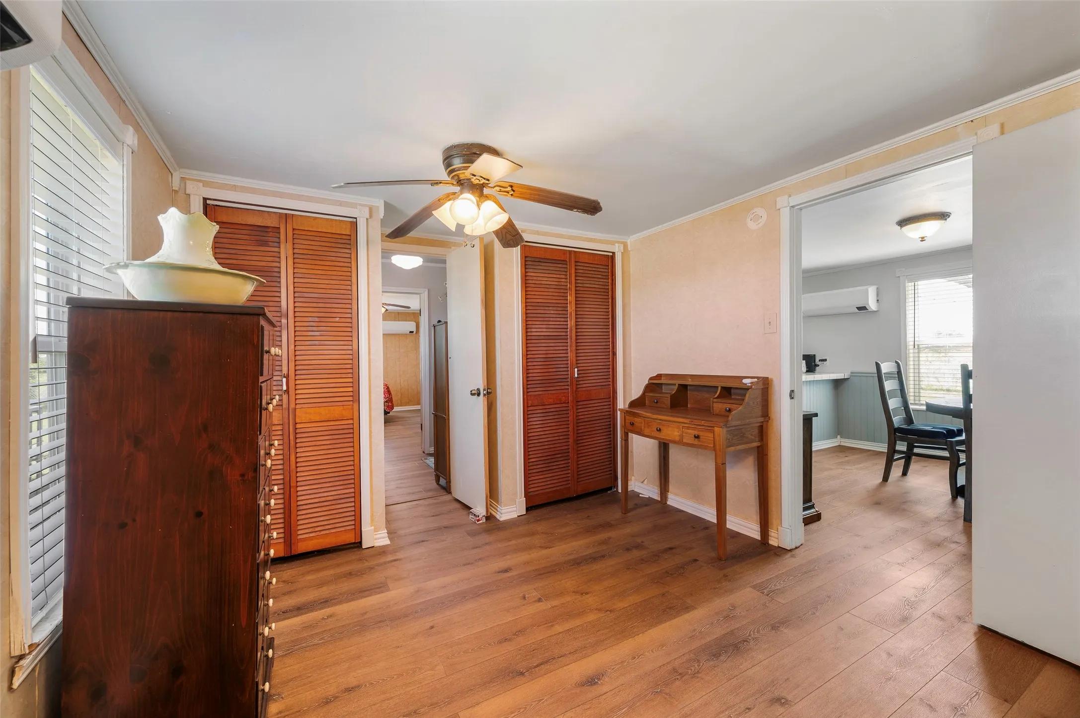 Single Family Residence For Sale in Montague County , 3913 Fm1956, Nocona, Texas 76255, 2 Bedroom, 1 Bathroom, Garage spaces, 1,151 Sqft, built in 1970, mls#21411288, Real Estate Agent in Nocona, Homes For Sale in Montague county, Homes For Sale in Nocona, Realtor in Nocona Texas, Real Estate Brokerage Independent Realty Texas, Luminita Cordes Realtor