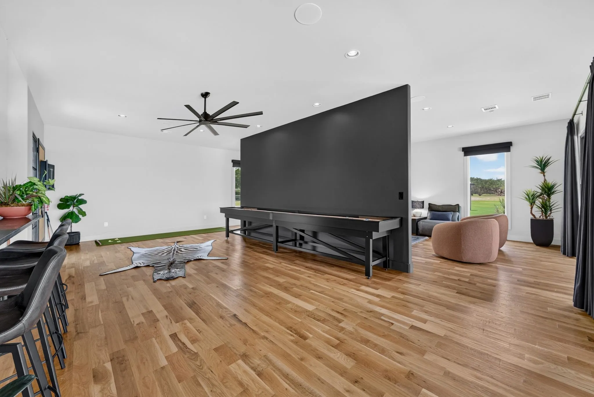 Single Family Residence For Sale in Johnson County , 2145 CR 1227, Cleburne, Texas 76033, 3 Bedroom, 4 Bathroom, 2 Garage spaces, 4,135 Sqft, built in 2021, mls#21411263, Real Estate Agent in Cleburne, Homes For Sale in Johnson county, Homes For Sale in Cleburne, Realtor in Cleburne Texas, Real Estate Brokerage Independent Realty Texas, Luminita Cordes Realtor