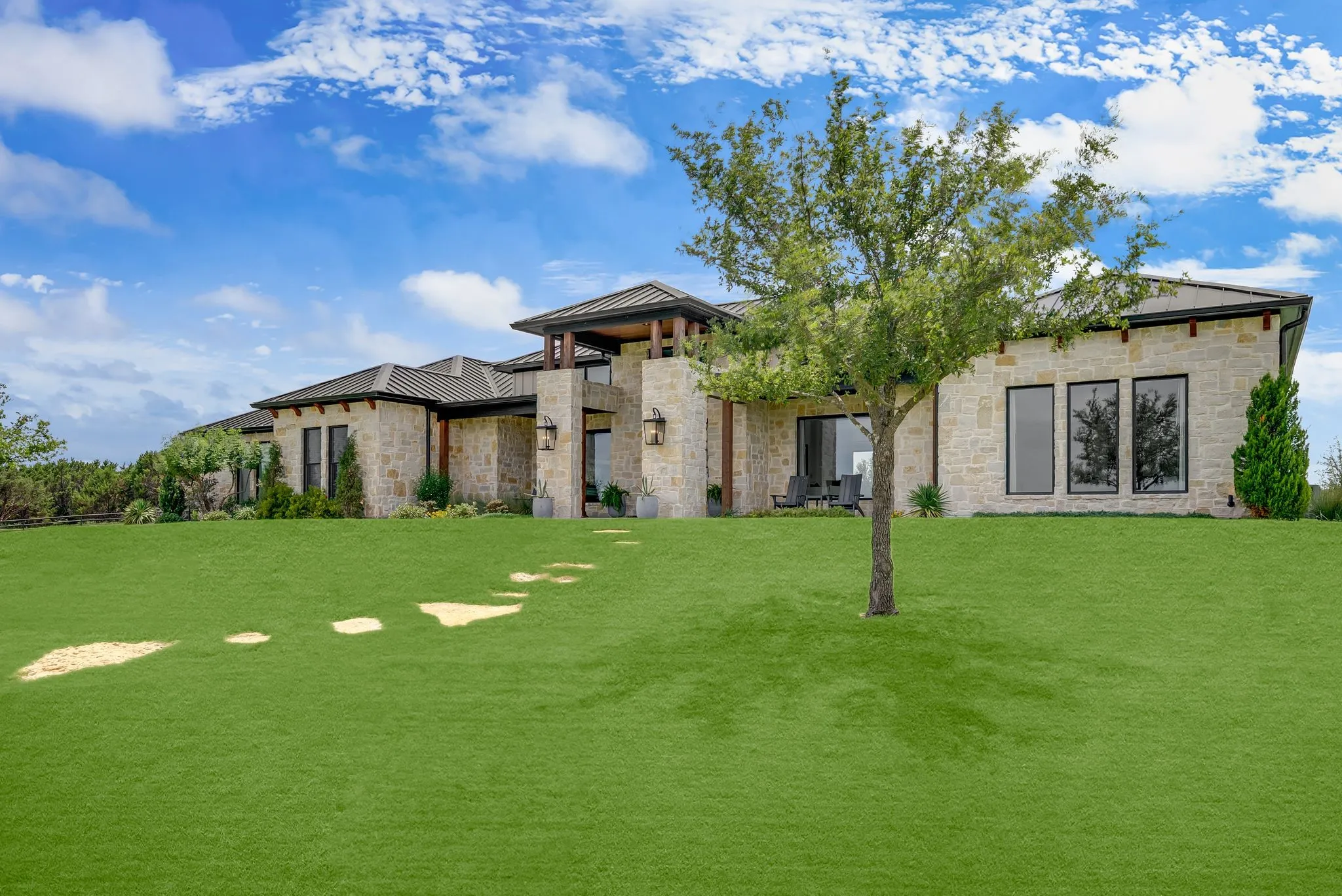 Single Family Residence For Sale in Johnson County , 2145 CR 1227, Cleburne, Texas 76033, 3 Bedroom, 4 Bathroom, 2 Garage spaces, 4,135 Sqft, built in 2021, mls#21411263, Real Estate Agent in Cleburne, Homes For Sale in Johnson county, Homes For Sale in Cleburne, Realtor in Cleburne Texas, Real Estate Brokerage Independent Realty Texas, Luminita Cordes Realtor