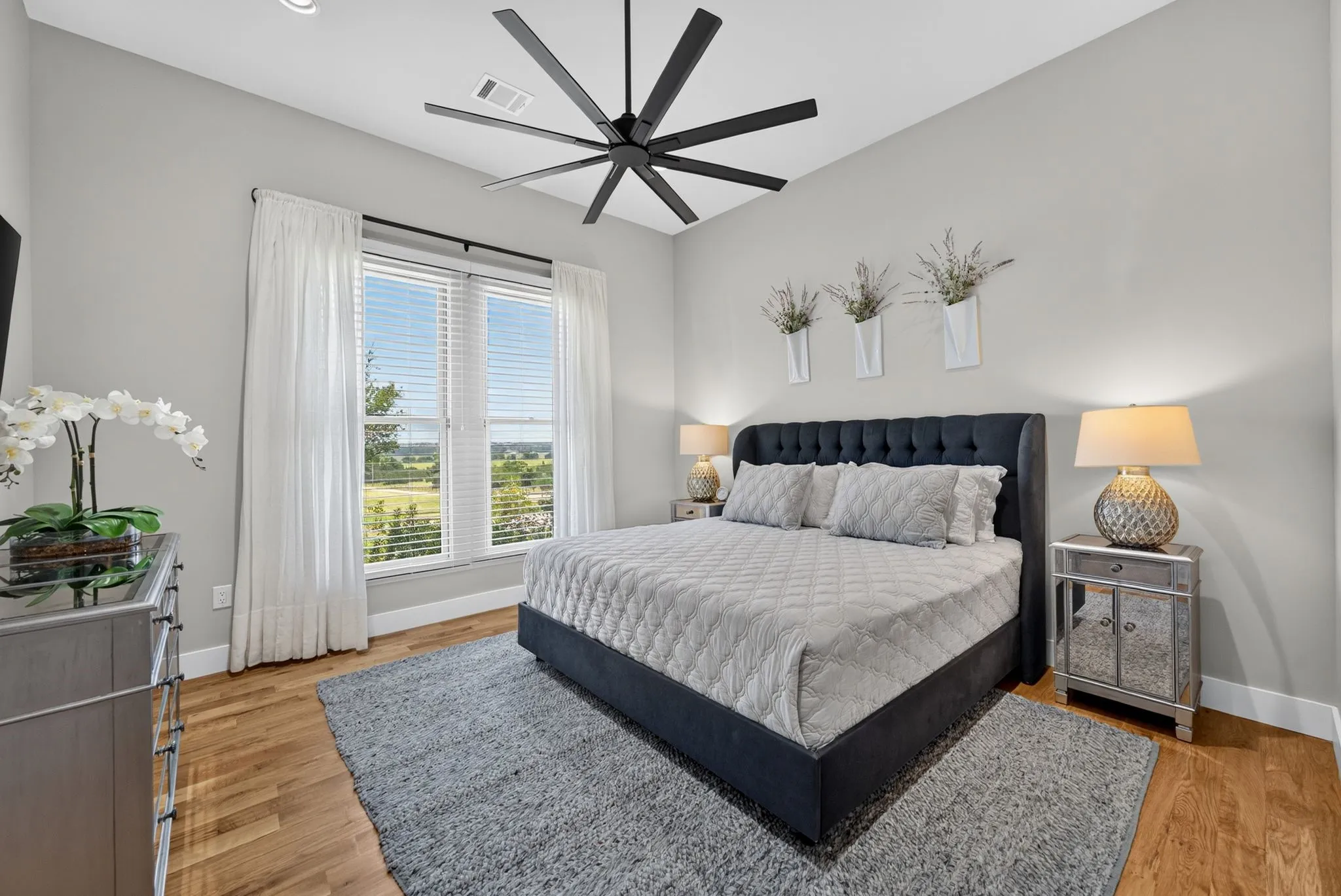 Single Family Residence For Sale in Johnson County , 2145 CR 1227, Cleburne, Texas 76033, 3 Bedroom, 4 Bathroom, 2 Garage spaces, 4,135 Sqft, built in 2021, mls#21411263, Real Estate Agent in Cleburne, Homes For Sale in Johnson county, Homes For Sale in Cleburne, Realtor in Cleburne Texas, Real Estate Brokerage Independent Realty Texas, Luminita Cordes Realtor
