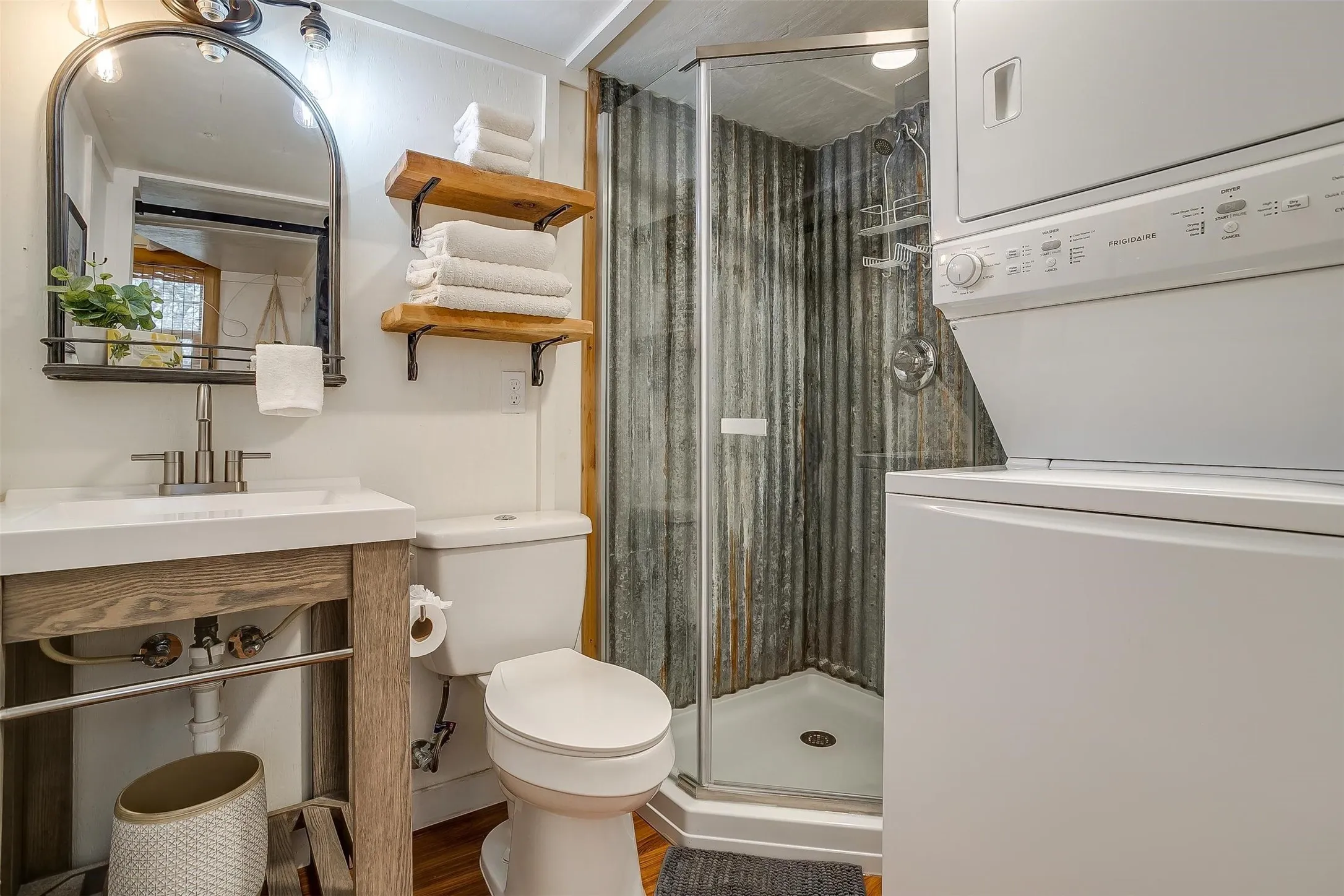 Apartment For Rent in Johnson County , 1809 Whispering Oaks Street B, Burleson, Texas 76028, 1 Bedroom, 1 Bathroom, Garage spaces, 288 Sqft, built in 2022, mls#21411302, Real Estate Agent in Burleson, Homes For Rent in Johnson county, Homes For Rent in Burleson, Realtor in Burleson Texas, Real Estate Brokerage Independent Realty Texas, Luminita Cordes Realtor