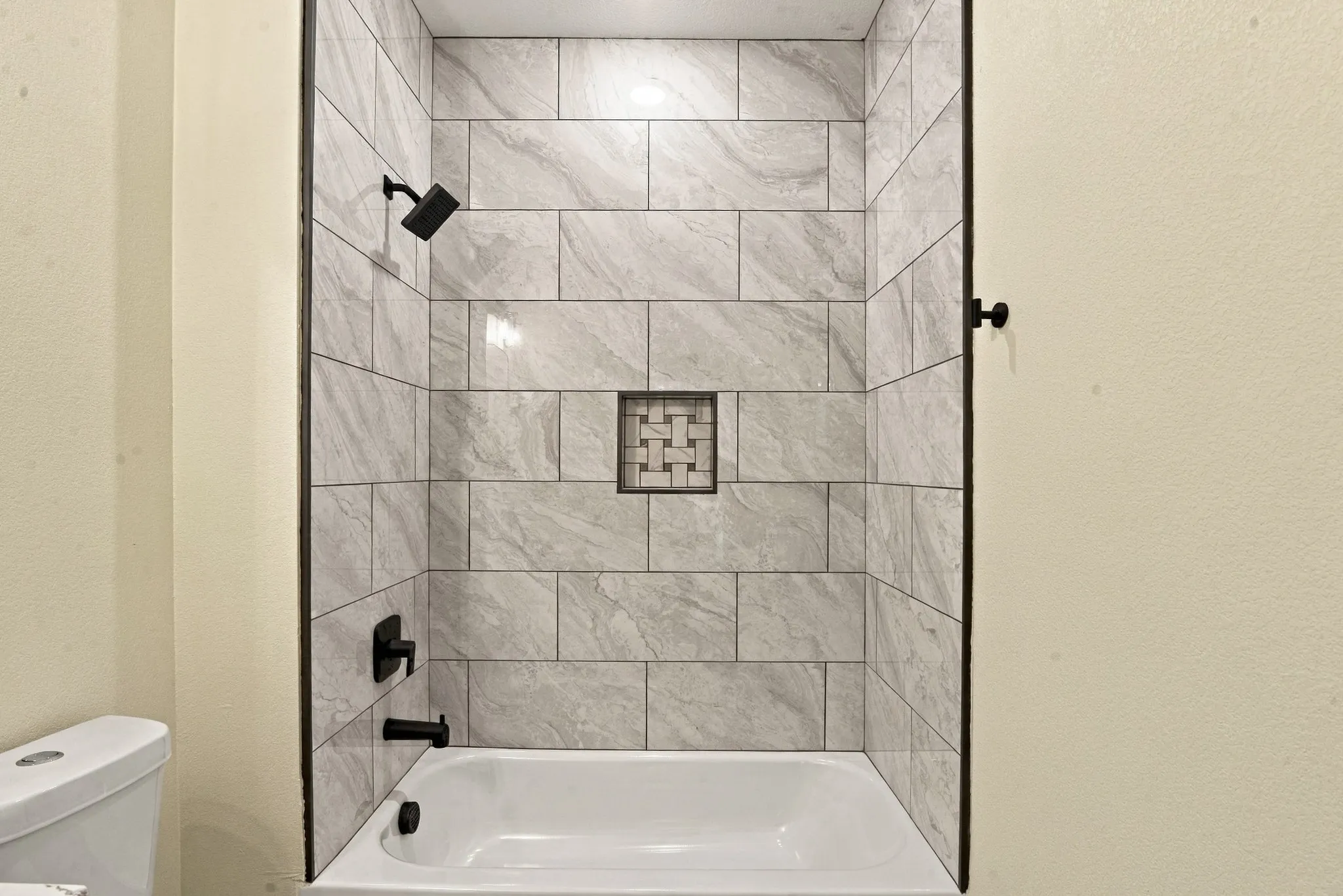 Single Family Residence For Sale in Navarro County , 1400 W 12Th Avenue, Corsicana, Texas 75110, 3 Bedroom, 2 Bathroom, Garage spaces, 1,457 Sqft, built in 2026, mls#21411284, Real Estate Agent in Corsicana, Homes For Sale in Navarro county, Homes For Sale in Corsicana, Realtor in Corsicana Texas, Real Estate Brokerage Independent Realty Texas, Luminita Cordes Realtor