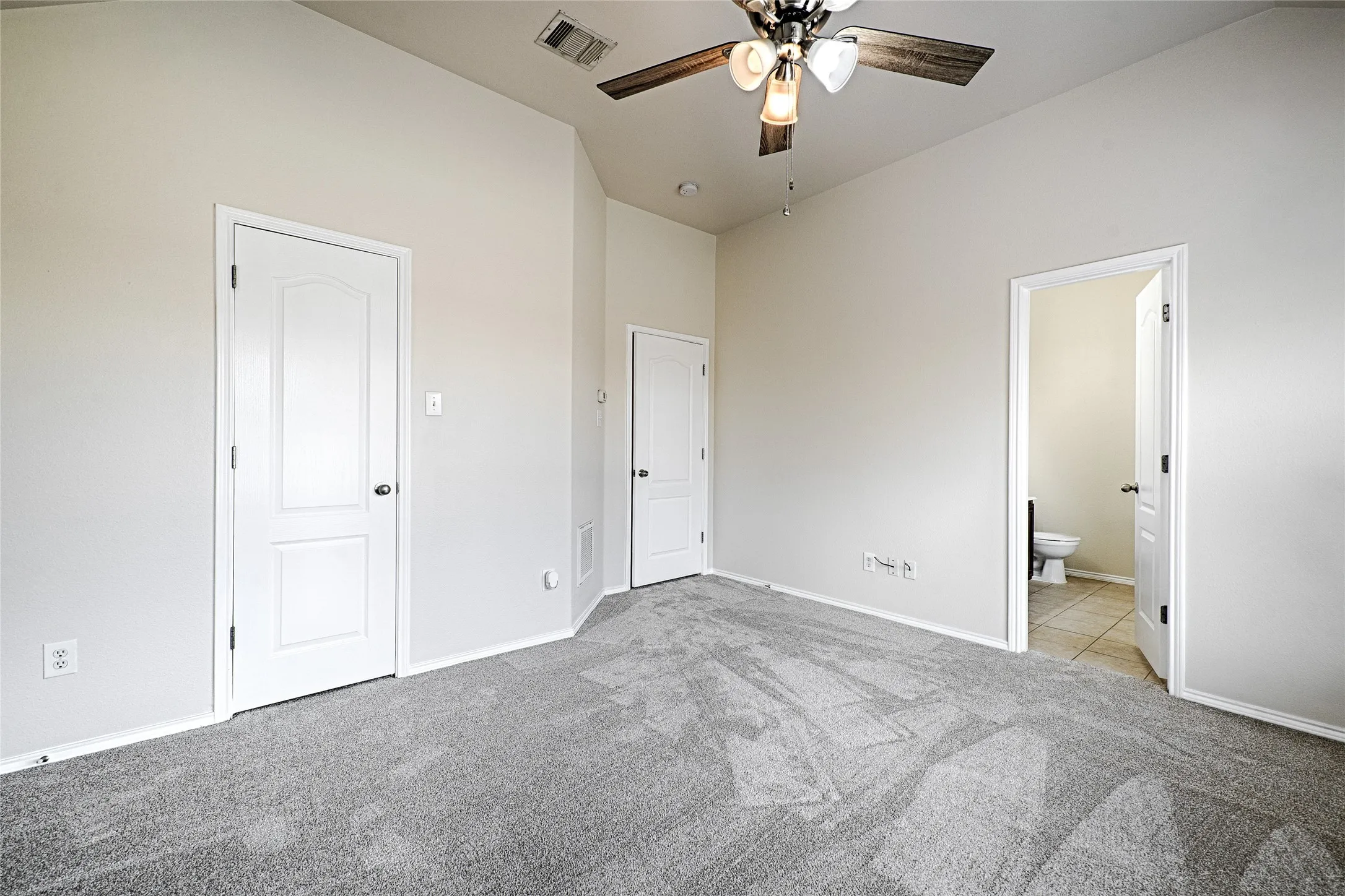 Single Family Residence For Sale in Collin County , 1200 Pine Forest Drive, Princeton, Texas 75407, 3 Bedroom, 2 Bathroom, 2 Garage spaces, 1,324 Sqft, built in 2010, mls#21410604, Real Estate Agent in Princeton, Homes For Sale in Collin county, Homes For Sale in Princeton, Realtor in Princeton Texas, Real Estate Brokerage Independent Realty Texas, Luminita Cordes Realtor