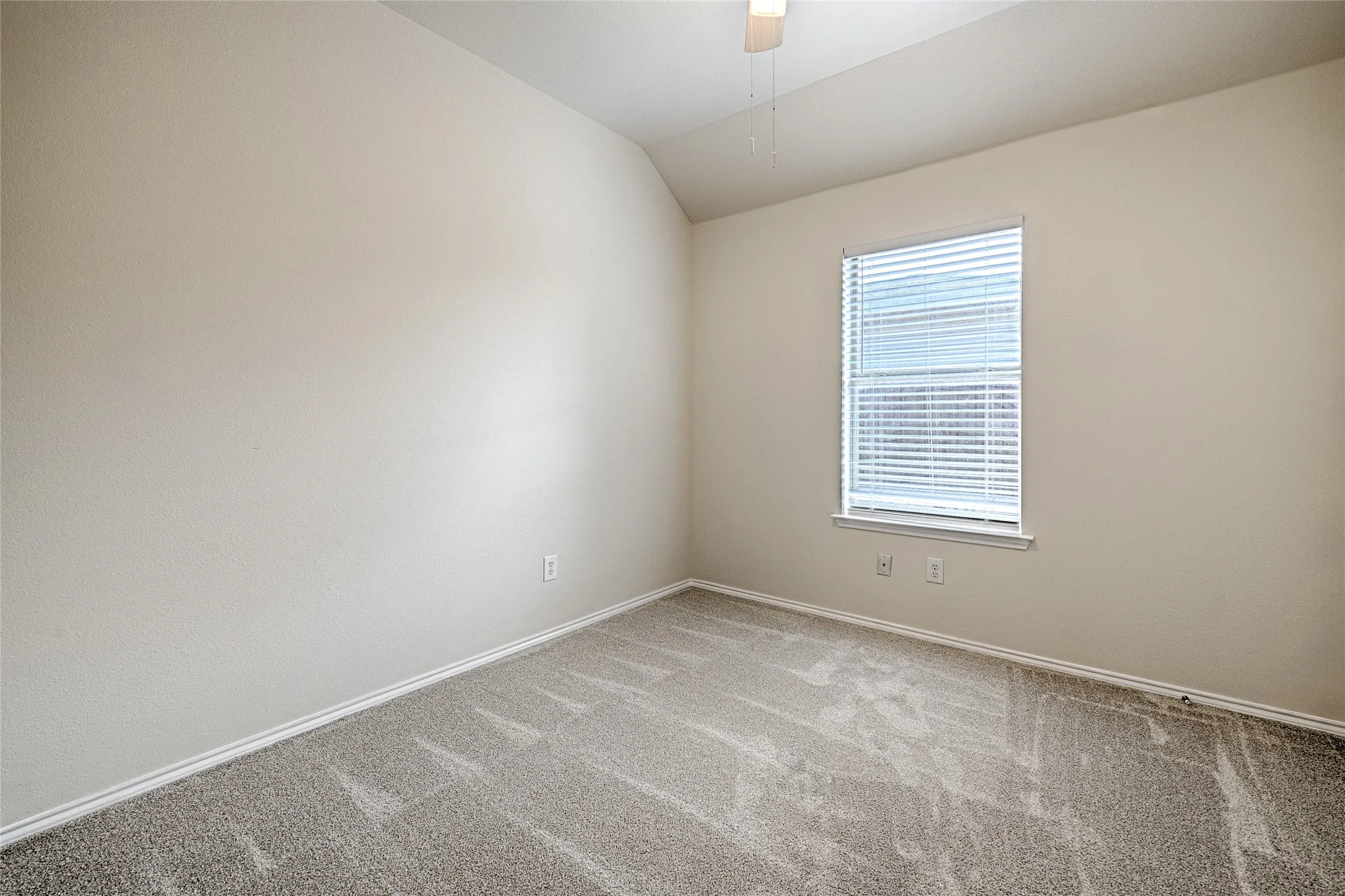 Single Family Residence For Sale in Collin County , 1200 Pine Forest Drive, Princeton, Texas 75407, 3 Bedroom, 2 Bathroom, 2 Garage spaces, 1,324 Sqft, built in 2010, mls#21410604, Real Estate Agent in Princeton, Homes For Sale in Collin county, Homes For Sale in Princeton, Realtor in Princeton Texas, Real Estate Brokerage Independent Realty Texas, Luminita Cordes Realtor