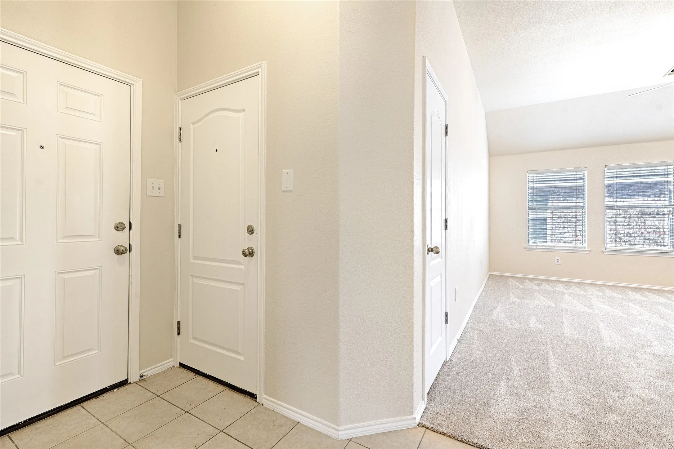 Single Family Residence For Sale in Collin County , 1200 Pine Forest Drive, Princeton, Texas 75407, 3 Bedroom, 2 Bathroom, 2 Garage spaces, 1,324 Sqft, built in 2010, mls#21410604, Real Estate Agent in Princeton, Homes For Sale in Collin county, Homes For Sale in Princeton, Realtor in Princeton Texas, Real Estate Brokerage Independent Realty Texas, Luminita Cordes Realtor