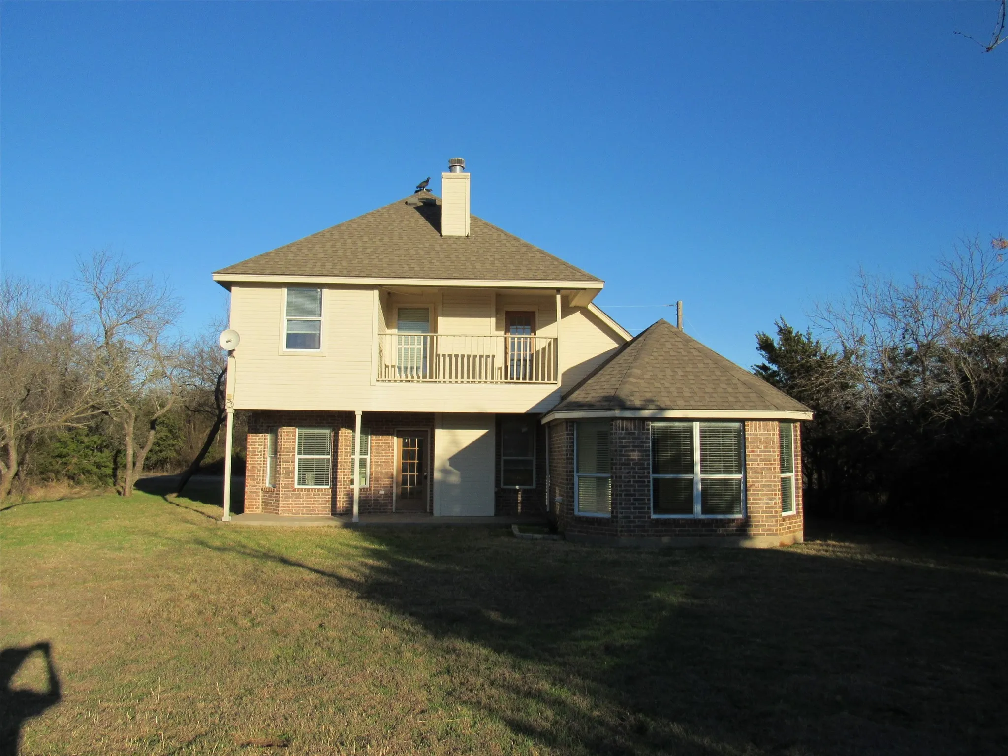 Single Family Residence For Sale in Hill County , 39220 Shadow Ridge Drive, Whitney, Texas 76692, 3 Bedroom, 3 Bathroom, 2 Garage spaces, 2,268 Sqft, built in 2006, mls#21411315, Real Estate Agent in Whitney, Homes For Sale in Hill county, Homes For Sale in Whitney, Realtor in Whitney Texas, Real Estate Brokerage Independent Realty Texas, Luminita Cordes Realtor