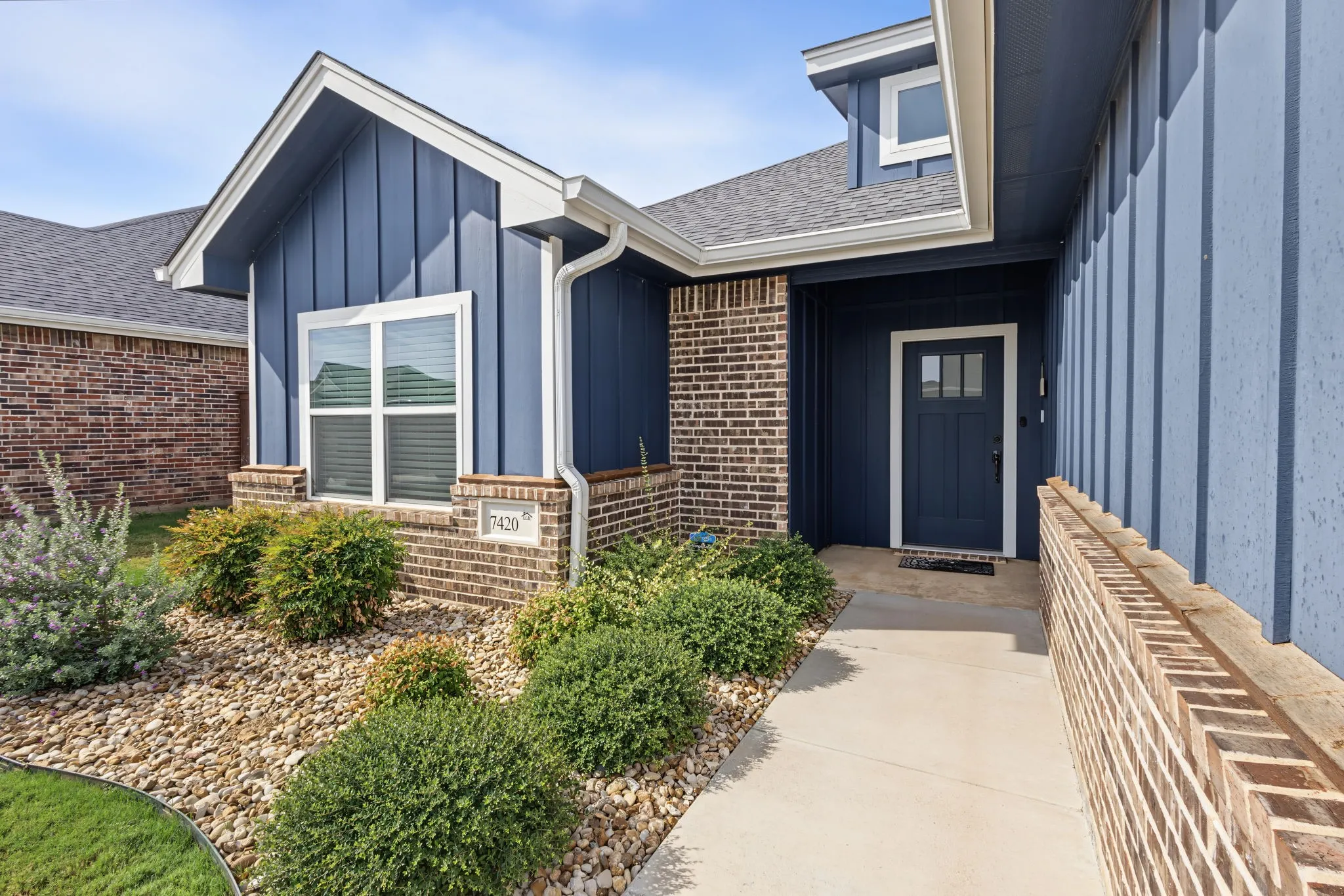 Single Family Residence For Sale in Taylor County , 7420 Lake Ridge Parkway, Abilene, Texas 79602, 3 Bedroom, 2 Bathroom, 2 Garage spaces, 1,632 Sqft, built in 2021, mls#21384311, Real Estate Agent in Abilene, Homes For Sale in Taylor county, Homes For Sale in Abilene, Realtor in Abilene Texas, Real Estate Brokerage Independent Realty Texas, Luminita Cordes Realtor