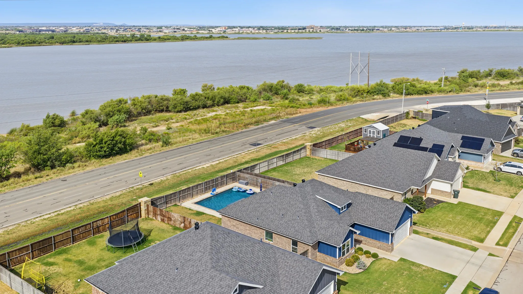 Single Family Residence For Sale in Taylor County , 7420 Lake Ridge Parkway, Abilene, Texas 79602, 3 Bedroom, 2 Bathroom, 2 Garage spaces, 1,632 Sqft, built in 2021, mls#21384311, Real Estate Agent in Abilene, Homes For Sale in Taylor county, Homes For Sale in Abilene, Realtor in Abilene Texas, Real Estate Brokerage Independent Realty Texas, Luminita Cordes Realtor