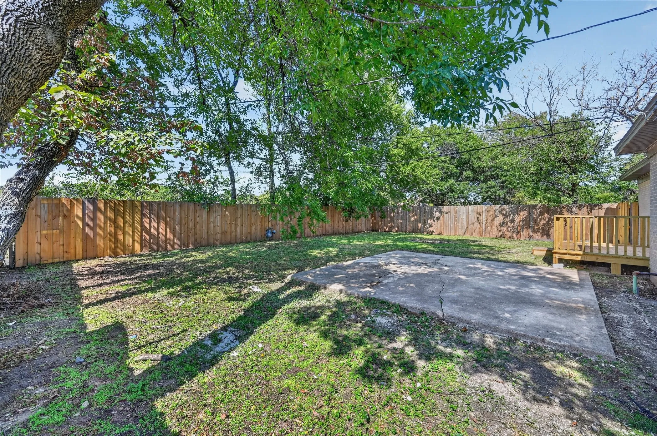 Single Family Residence For Sale in Dallas County , 2009 Las Cruces Lane, Dallas, Texas 75217, 4 Bedroom, 2 Bathroom, 1 Garage spaces, 1,462 Sqft, built in 1954, mls#21411314, Real Estate Agent in Dallas, Homes For Sale in Dallas county, Homes For Sale in Dallas, Realtor in Dallas Texas, Real Estate Brokerage Independent Realty Texas, Luminita Cordes Realtor