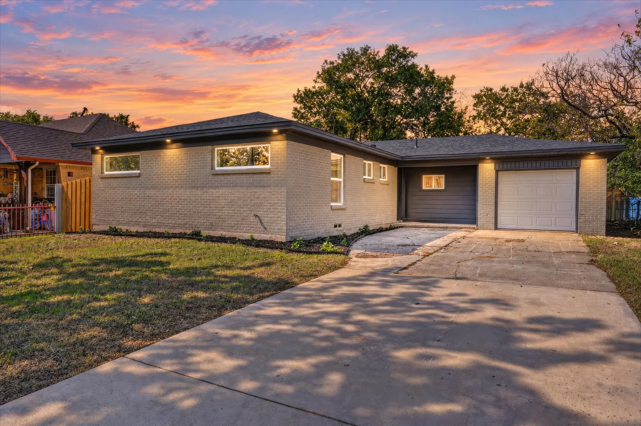 Single Family Residence For Sale