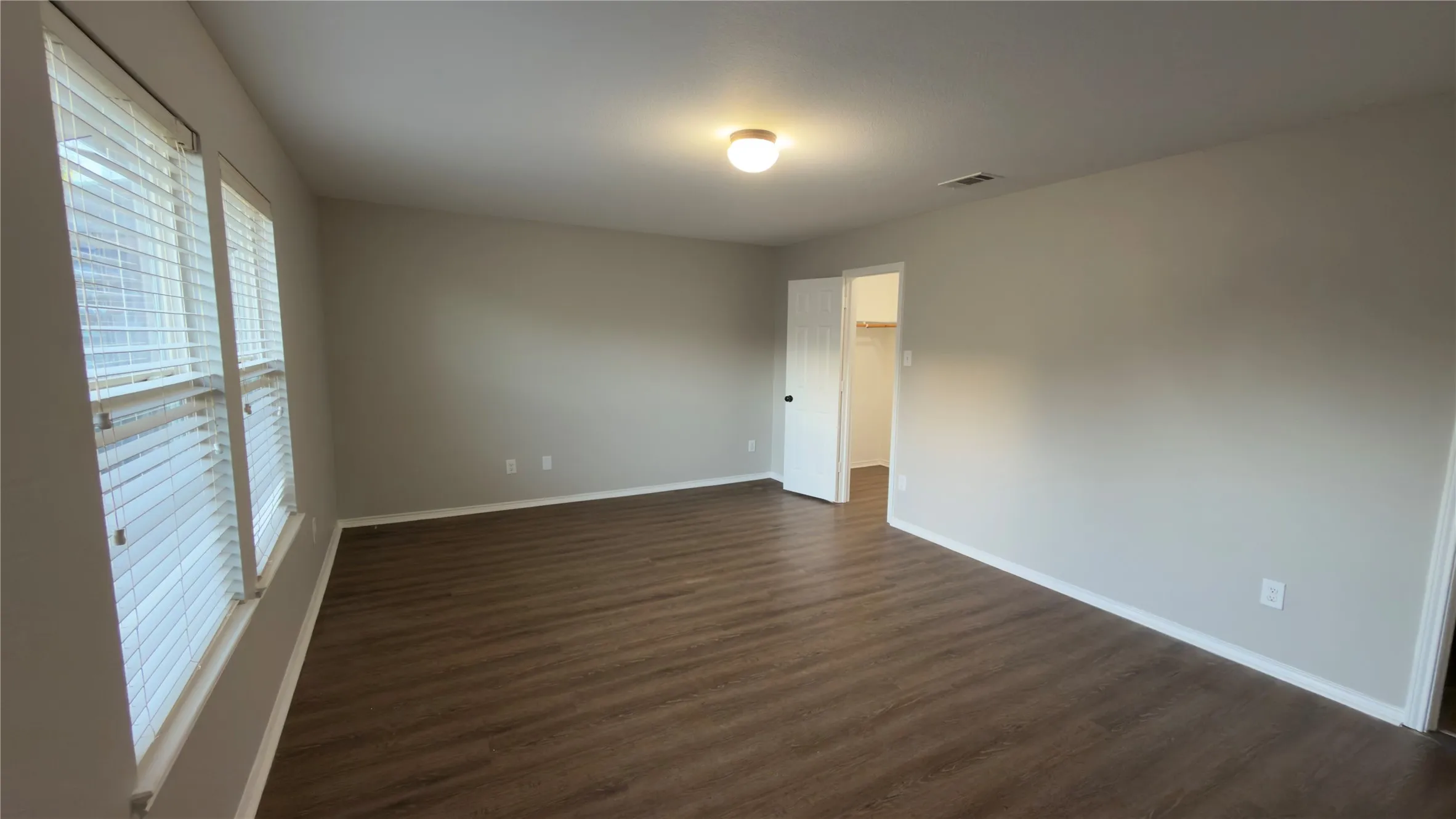 Single Family Residence For Rent in Tarrant County , 8808 Irish Bend Drive, Fort Worth, Texas 76123, 5 Bedroom, 2 Bathroom, 2 Garage spaces, 2,085 Sqft, built in 2010, mls#21410704, Real Estate Agent in Fort Worth, Homes For Rent in Tarrant county, Homes For Rent in Fort Worth, Realtor in Fort Worth Texas, Real Estate Brokerage Independent Realty Texas, Luminita Cordes Realtor