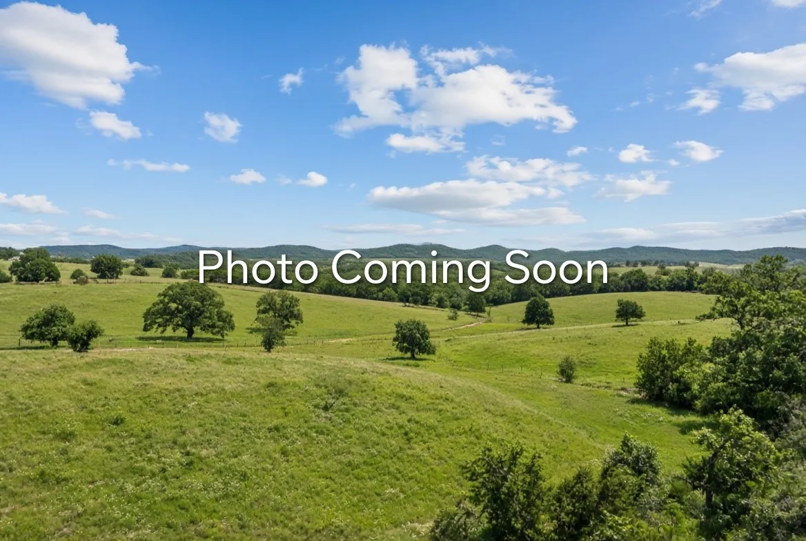 Farm For Sale in Fannin County , 1180 County Road 1450, Bonham, Texas 75418, 5 Bedroom, 3 Bathroom, Garage spaces, 2,128 Sqft, built in 2006, mls#21411355, Real Estate Agent in Bonham, Homes For Sale in Fannin county, Homes For Sale in Bonham, Realtor in Bonham Texas, Real Estate Brokerage Independent Realty Texas, Luminita Cordes Realtor