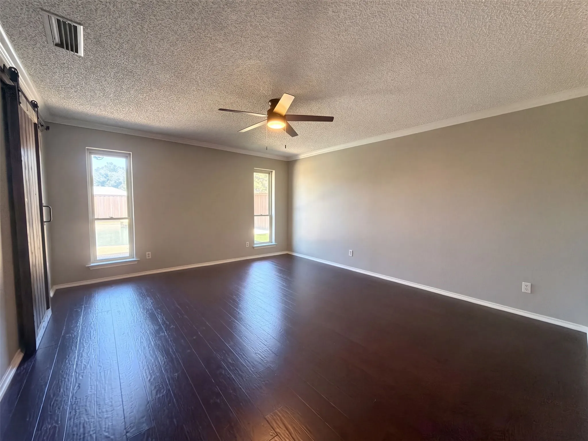 Single Family Residence For Sale in Collin County , 711 Rush Creek Drive, Allen, Texas 75002, 4 Bedroom, 2 Bathroom, 2 Garage spaces, 2,005 Sqft, built in 1981, mls#21411352, Real Estate Agent in Allen, Homes For Sale in Collin county, Homes For Sale in Allen, Realtor in Allen Texas, Real Estate Brokerage Independent Realty Texas, Luminita Cordes Realtor