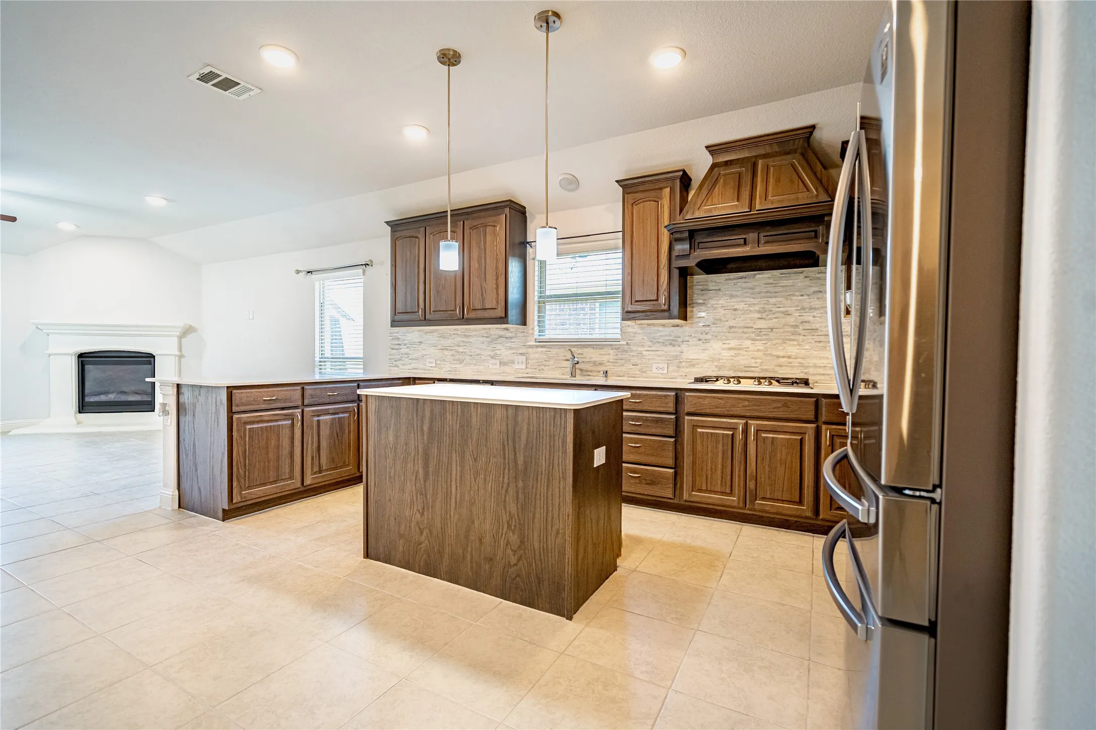 Single Family Residence For Sale in Collin County , 11004 Brownwood Place, Mc Kinney, Texas 75071, 4 Bedroom, 3 Bathroom, 2 Garage spaces, 2,042 Sqft, built in 2019, mls#21379888, Real Estate Agent in Mc Kinney, Homes For Sale in Collin county, Homes For Sale in Mc Kinney, Realtor in Mc Kinney Texas, Real Estate Brokerage Independent Realty Texas, Luminita Cordes Realtor