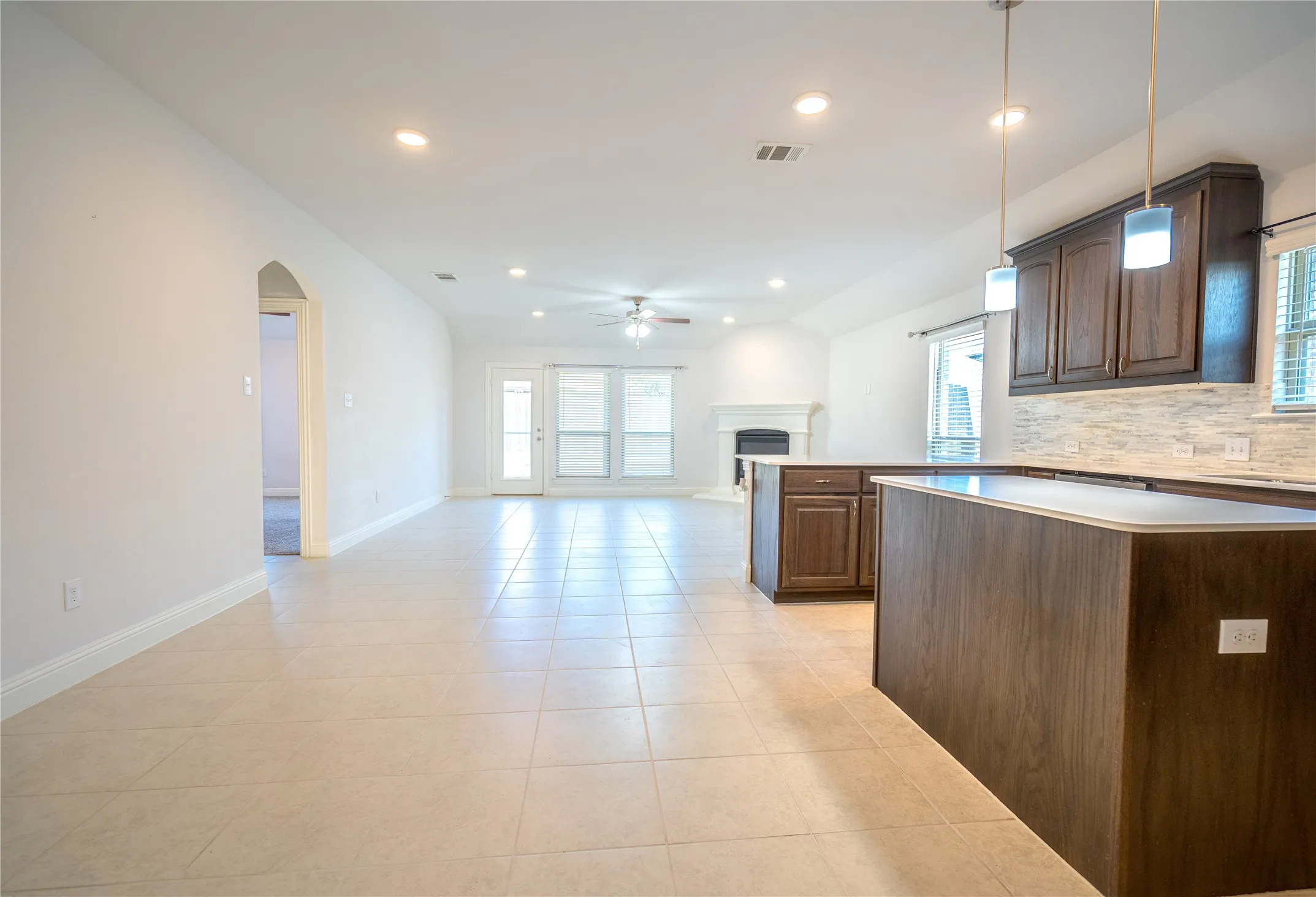 Single Family Residence For Sale in Collin County , 11004 Brownwood Place, Mc Kinney, Texas 75071, 4 Bedroom, 3 Bathroom, 2 Garage spaces, 2,042 Sqft, built in 2019, mls#21379888, Real Estate Agent in Mc Kinney, Homes For Sale in Collin county, Homes For Sale in Mc Kinney, Realtor in Mc Kinney Texas, Real Estate Brokerage Independent Realty Texas, Luminita Cordes Realtor