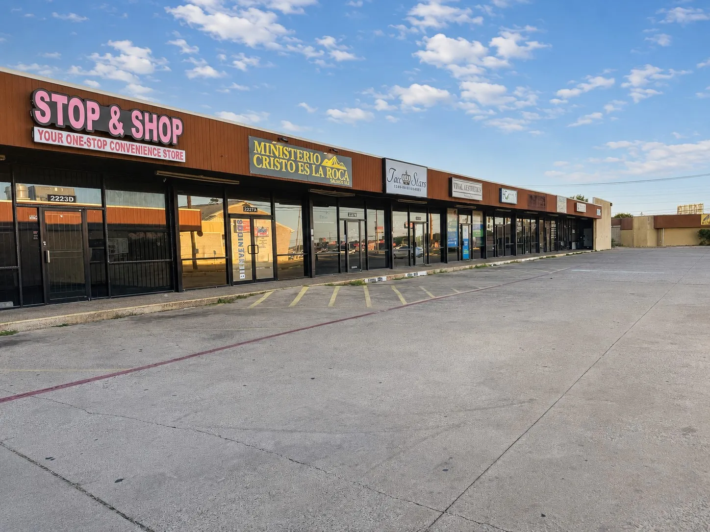 Retail For Sale in Tarrant County , 2225 Haltom Rd, Haltom City, Texas 76117, 0, 0, Garage spaces, 0 Sqft, built in 1988, mls#21411384, Real Estate Agent in Haltom City, Homes For Sale in Tarrant county, Homes For Sale in Haltom City, Realtor in Haltom City Texas, Real Estate Brokerage Independent Realty Texas, Luminita Cordes Realtor
