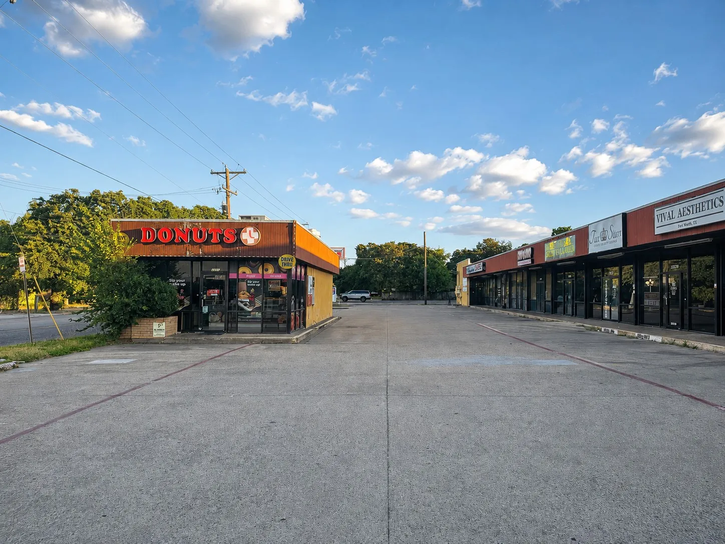 Retail For Sale in Tarrant County , 2225 Haltom Rd, Haltom City, Texas 76117, 0, 0, Garage spaces, 0 Sqft, built in 1988, mls#21411384, Real Estate Agent in Haltom City, Homes For Sale in Tarrant county, Homes For Sale in Haltom City, Realtor in Haltom City Texas, Real Estate Brokerage Independent Realty Texas, Luminita Cordes Realtor
