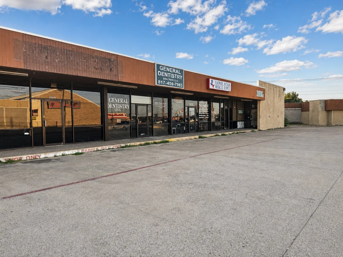 Retail For Sale in Tarrant County , 2225 Haltom Rd, Haltom City, Texas 76117, 0, 0, Garage spaces, 0 Sqft, built in 1988, mls#21411384, Real Estate Agent in Haltom City, Homes For Sale in Tarrant county, Homes For Sale in Haltom City, Realtor in Haltom City Texas, Real Estate Brokerage Independent Realty Texas, Luminita Cordes Realtor