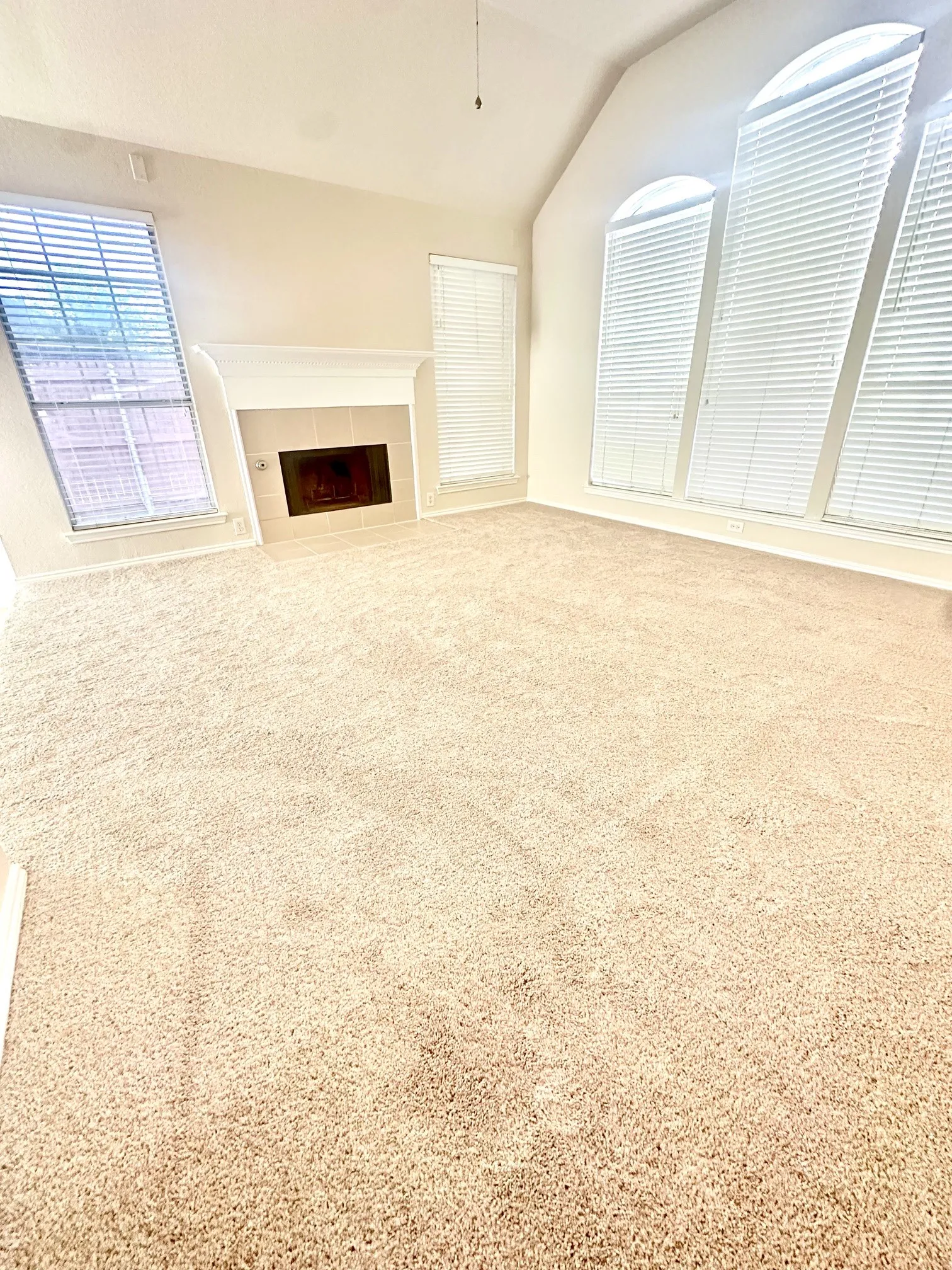 Single Family Residence For Rent in Collin County , 8733 Somerville Way, Plano, Texas 75025, 4 Bedroom, 2 Bathroom, 2 Garage spaces, 2,030 Sqft, built in 1999, mls#21411391, Real Estate Agent in Plano, Homes For Rent in Collin county, Homes For Rent in Plano, Realtor in Plano Texas, Real Estate Brokerage Independent Realty Texas, Luminita Cordes Realtor