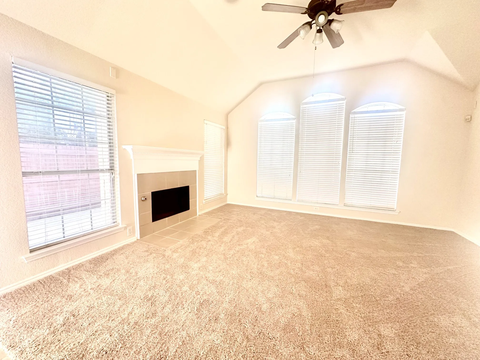Single Family Residence For Rent in Collin County , 8733 Somerville Way, Plano, Texas 75025, 4 Bedroom, 2 Bathroom, 2 Garage spaces, 2,030 Sqft, built in 1999, mls#21411391, Real Estate Agent in Plano, Homes For Rent in Collin county, Homes For Rent in Plano, Realtor in Plano Texas, Real Estate Brokerage Independent Realty Texas, Luminita Cordes Realtor