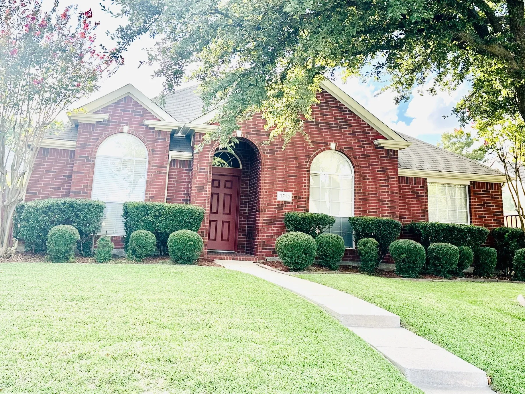 Single Family Residence For Rent in Collin County , 8733 Somerville Way, Plano, Texas 75025, 4 Bedroom, 2 Bathroom, 2 Garage spaces, 2,030 Sqft, built in 1999, mls#21411391, Real Estate Agent in Plano, Homes For Rent in Collin county, Homes For Rent in Plano, Realtor in Plano Texas, Real Estate Brokerage Independent Realty Texas, Luminita Cordes Realtor