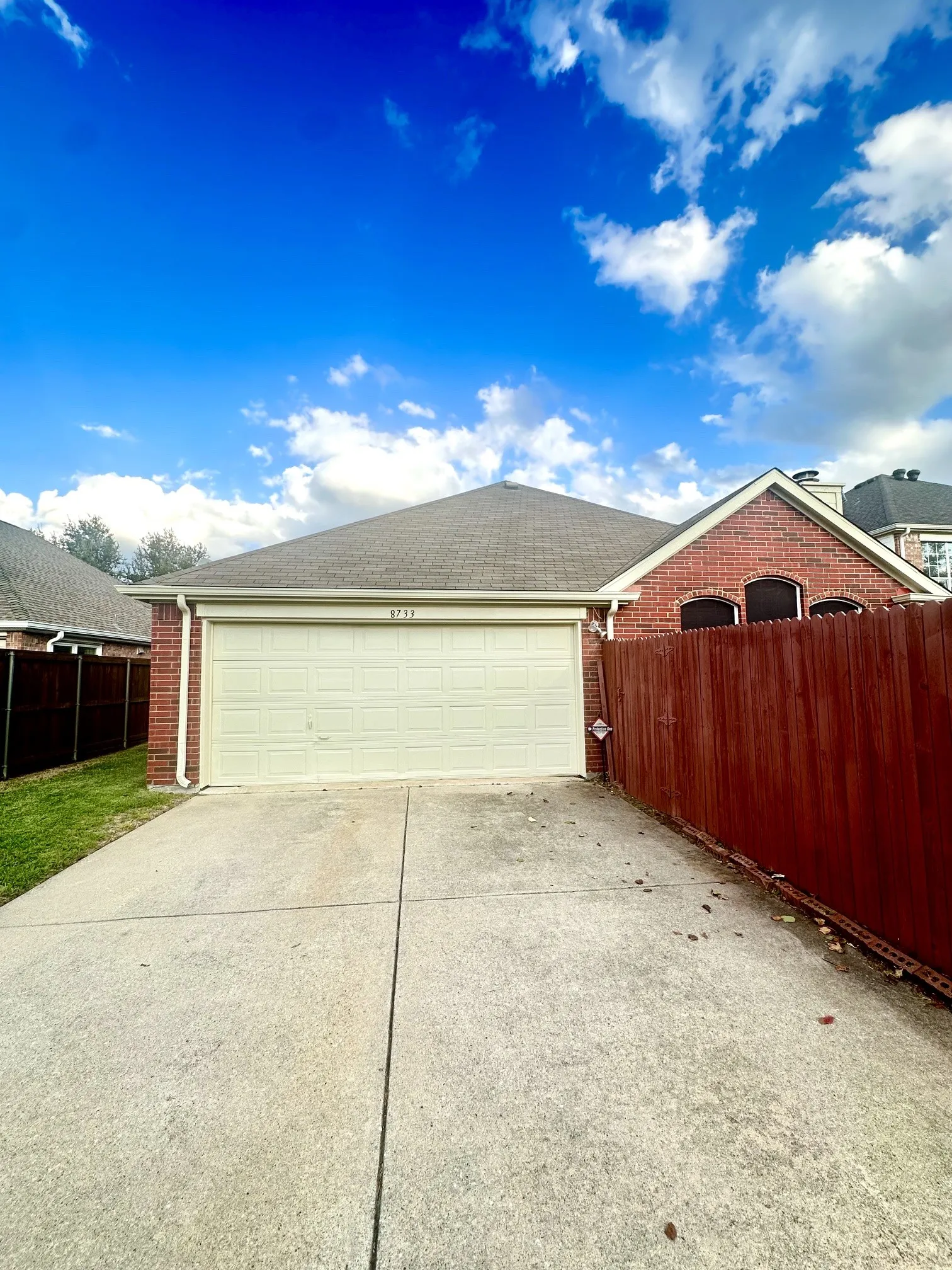 Single Family Residence For Rent in Collin County , 8733 Somerville Way, Plano, Texas 75025, 4 Bedroom, 2 Bathroom, 2 Garage spaces, 2,030 Sqft, built in 1999, mls#21411391, Real Estate Agent in Plano, Homes For Rent in Collin county, Homes For Rent in Plano, Realtor in Plano Texas, Real Estate Brokerage Independent Realty Texas, Luminita Cordes Realtor