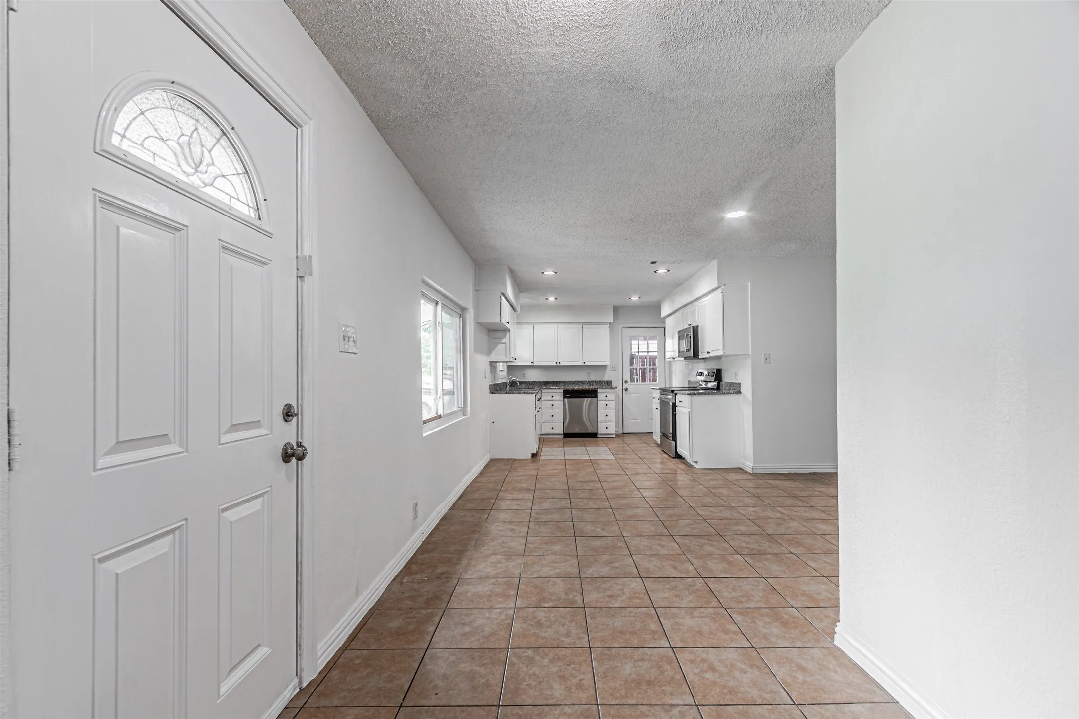 Single Family Residence For Sale in Dallas County , 2510 Bluffton Drive, Dallas, Texas 75228, 4 Bedroom, 2 Bathroom, Garage spaces, 1,200 Sqft, built in 1955, mls#21411338, Real Estate Agent in Dallas, Homes For Sale in Dallas county, Homes For Sale in Dallas, Realtor in Dallas Texas, Real Estate Brokerage Independent Realty Texas, Luminita Cordes Realtor
