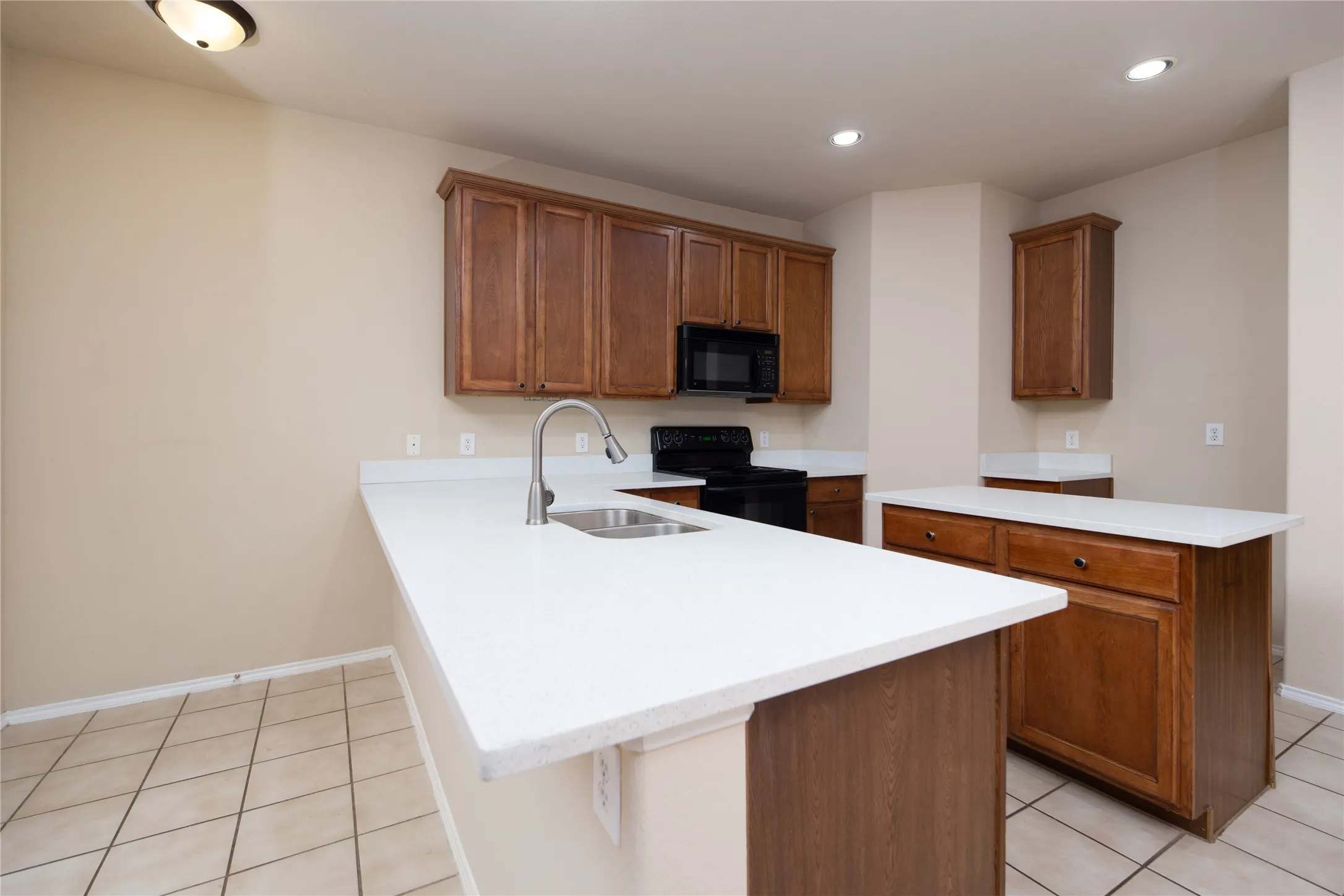Single Family Residence For Rent in Collin County , 11938 Kingsville Drive, Frisco, Texas 75035, 3 Bedroom, 2 Bathroom, 2 Garage spaces, 1,833 Sqft, built in 2005, mls#21411416, Real Estate Agent in Frisco, Homes For Rent in Collin county, Homes For Rent in Frisco, Realtor in Frisco Texas, Real Estate Brokerage Independent Realty Texas, Luminita Cordes Realtor