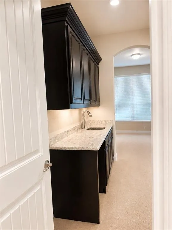 Single Family Residence For Sale in Tarrant County , 2818 Twin Ridge Drive, Arlington, Texas 76001, 5 Bedroom, 5 Bathroom, 2 Garage spaces, 4,199 Sqft, built in 2017, mls#21411430, Real Estate Agent in Arlington, Homes For Sale in Tarrant county, Homes For Sale in Arlington, Realtor in Arlington Texas, Real Estate Brokerage Independent Realty Texas, Luminita Cordes Realtor