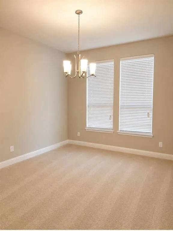 Single Family Residence For Sale in Tarrant County , 2818 Twin Ridge Drive, Arlington, Texas 76001, 5 Bedroom, 5 Bathroom, 2 Garage spaces, 4,199 Sqft, built in 2017, mls#21411430, Real Estate Agent in Arlington, Homes For Sale in Tarrant county, Homes For Sale in Arlington, Realtor in Arlington Texas, Real Estate Brokerage Independent Realty Texas, Luminita Cordes Realtor