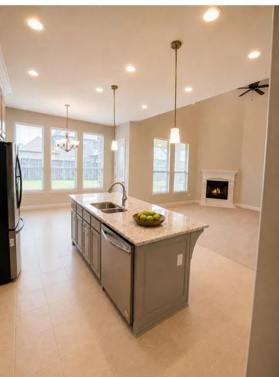 Single Family Residence For Sale in Tarrant County , 2818 Twin Ridge Drive, Arlington, Texas 76001, 5 Bedroom, 5 Bathroom, 2 Garage spaces, 4,199 Sqft, built in 2017, mls#21411430, Real Estate Agent in Arlington, Homes For Sale in Tarrant county, Homes For Sale in Arlington, Realtor in Arlington Texas, Real Estate Brokerage Independent Realty Texas, Luminita Cordes Realtor
