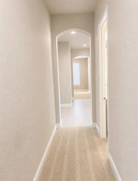 Single Family Residence For Sale in Tarrant County , 2818 Twin Ridge Drive, Arlington, Texas 76001, 5 Bedroom, 5 Bathroom, 2 Garage spaces, 4,199 Sqft, built in 2017, mls#21411430, Real Estate Agent in Arlington, Homes For Sale in Tarrant county, Homes For Sale in Arlington, Realtor in Arlington Texas, Real Estate Brokerage Independent Realty Texas, Luminita Cordes Realtor