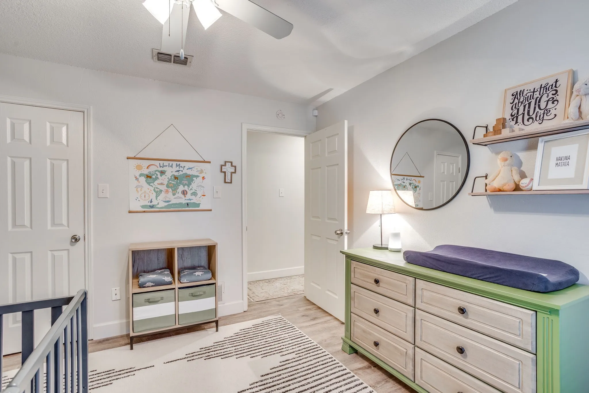 Single Family Residence For Sale in Tarrant County , 6015 Kenilworth Drive, Arlington, Texas 76001, 3 Bedroom, 2 Bathroom, 2 Garage spaces, 1,862 Sqft, built in 1985, mls#21411335, Real Estate Agent in Arlington, Homes For Sale in Tarrant county, Homes For Sale in Arlington, Realtor in Arlington Texas, Real Estate Brokerage Independent Realty Texas, Luminita Cordes Realtor