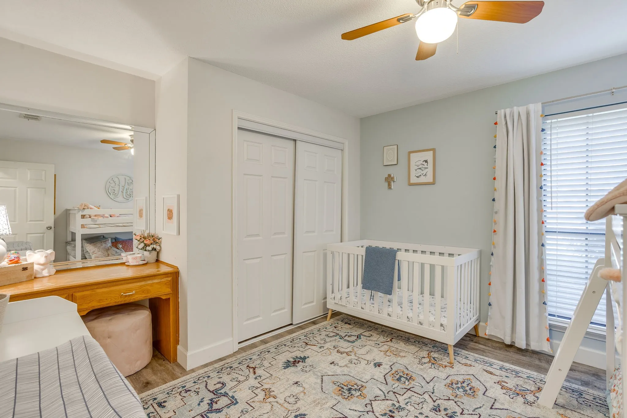 Single Family Residence For Sale in Tarrant County , 6015 Kenilworth Drive, Arlington, Texas 76001, 3 Bedroom, 2 Bathroom, 2 Garage spaces, 1,862 Sqft, built in 1985, mls#21411335, Real Estate Agent in Arlington, Homes For Sale in Tarrant county, Homes For Sale in Arlington, Realtor in Arlington Texas, Real Estate Brokerage Independent Realty Texas, Luminita Cordes Realtor