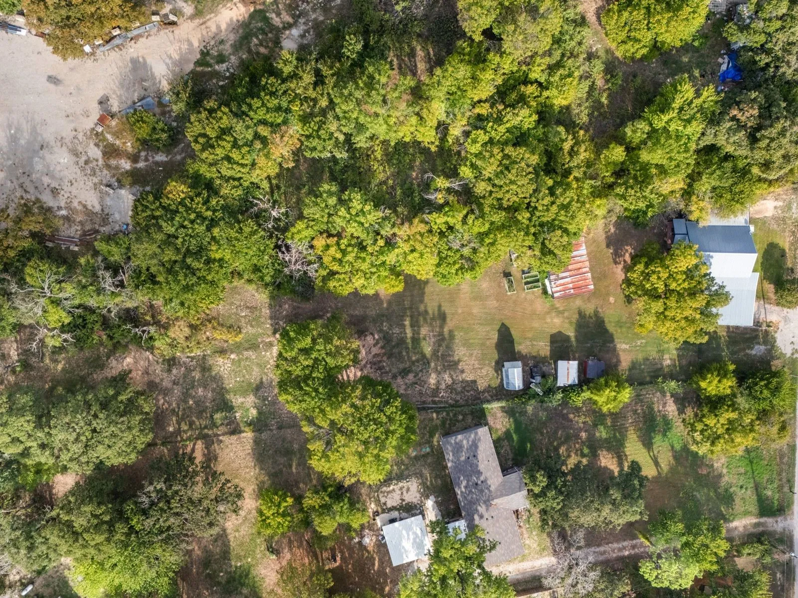 Single Family Residence For Sale in Parker County , 702 Monticello Drive, Springtown, Texas 76082, 2 Bedroom, 2 Bathroom, Garage spaces, 1,080 Sqft, built in 0, mls#21410249, Real Estate Agent in Springtown, Homes For Sale in Parker county, Homes For Sale in Springtown, Realtor in Springtown Texas, Real Estate Brokerage Independent Realty Texas, Luminita Cordes Realtor