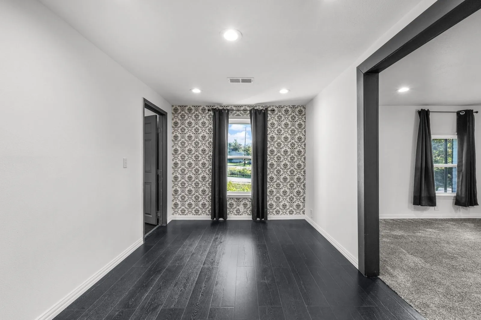 Single Family Residence For Sale in Parker County , 702 Monticello Drive, Springtown, Texas 76082, 2 Bedroom, 2 Bathroom, Garage spaces, 1,080 Sqft, built in 0, mls#21410249, Real Estate Agent in Springtown, Homes For Sale in Parker county, Homes For Sale in Springtown, Realtor in Springtown Texas, Real Estate Brokerage Independent Realty Texas, Luminita Cordes Realtor