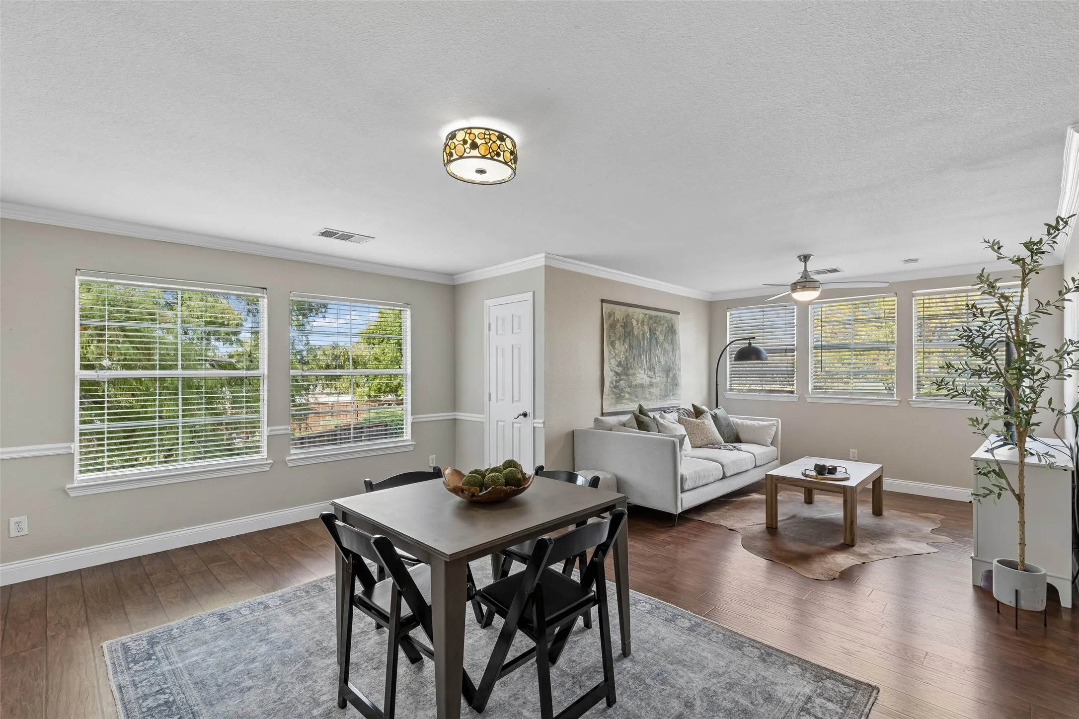 Single Family Residence For Sale in Collin County , 11224 Nantucket Court, Frisco, Texas 75035, 4 Bedroom, 4 Bathroom, 2 Garage spaces, 3,577 Sqft, built in 2000, mls#21409636, Real Estate Agent in Frisco, Homes For Sale in Collin county, Homes For Sale in Frisco, Realtor in Frisco Texas, Real Estate Brokerage Independent Realty Texas, Luminita Cordes Realtor