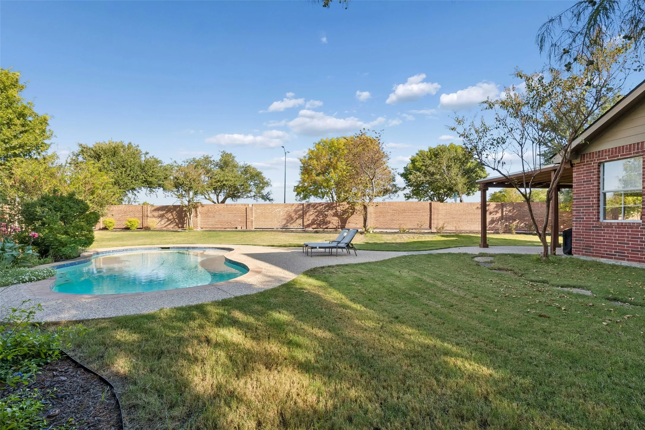 Single Family Residence For Sale in Collin County , 11224 Nantucket Court, Frisco, Texas 75035, 4 Bedroom, 4 Bathroom, 2 Garage spaces, 3,577 Sqft, built in 2000, mls#21409636, Real Estate Agent in Frisco, Homes For Sale in Collin county, Homes For Sale in Frisco, Realtor in Frisco Texas, Real Estate Brokerage Independent Realty Texas, Luminita Cordes Realtor